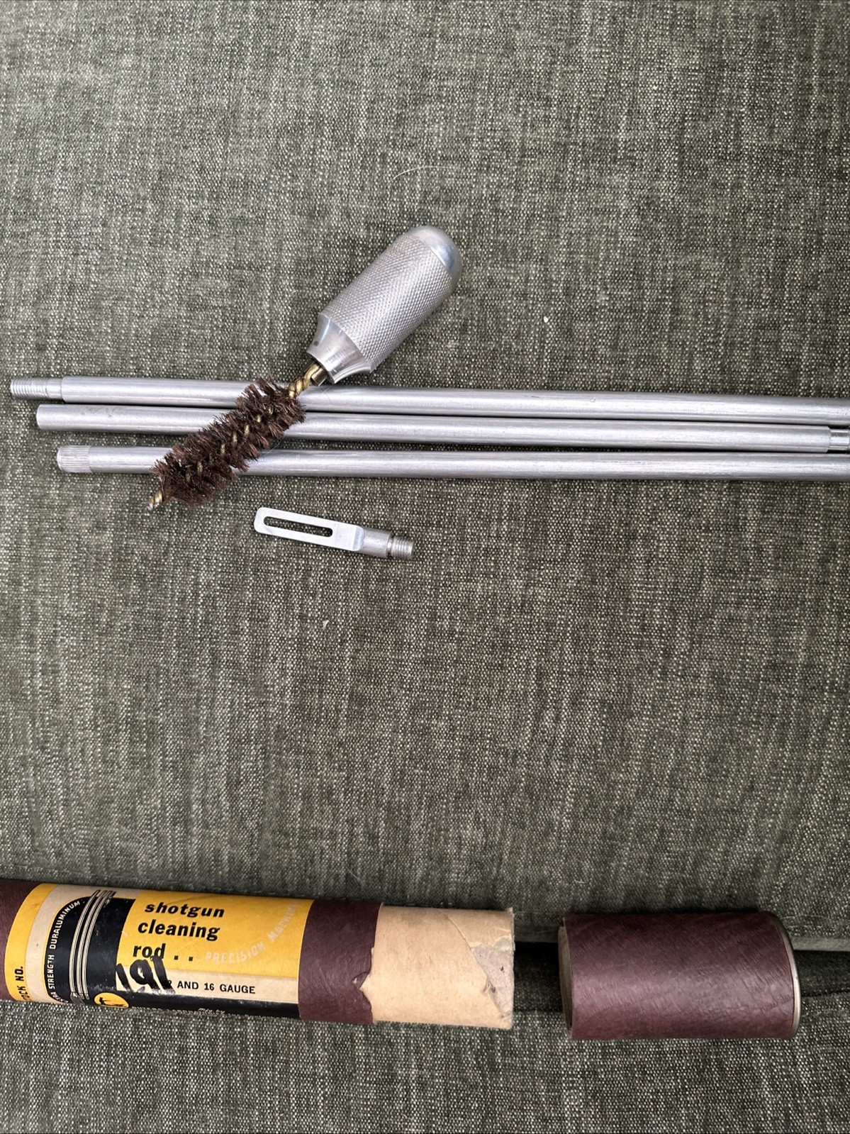 VINTAGE OUTERS LABORATORIES DURALUMINUM SHOTGUN CLEANING ROD #600-8 12-16 GAUGE