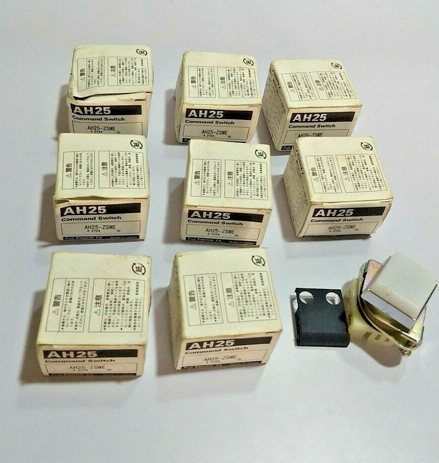 Fuji Electric AH25-ZSWE A2724 Command Switch - 9 pc lot