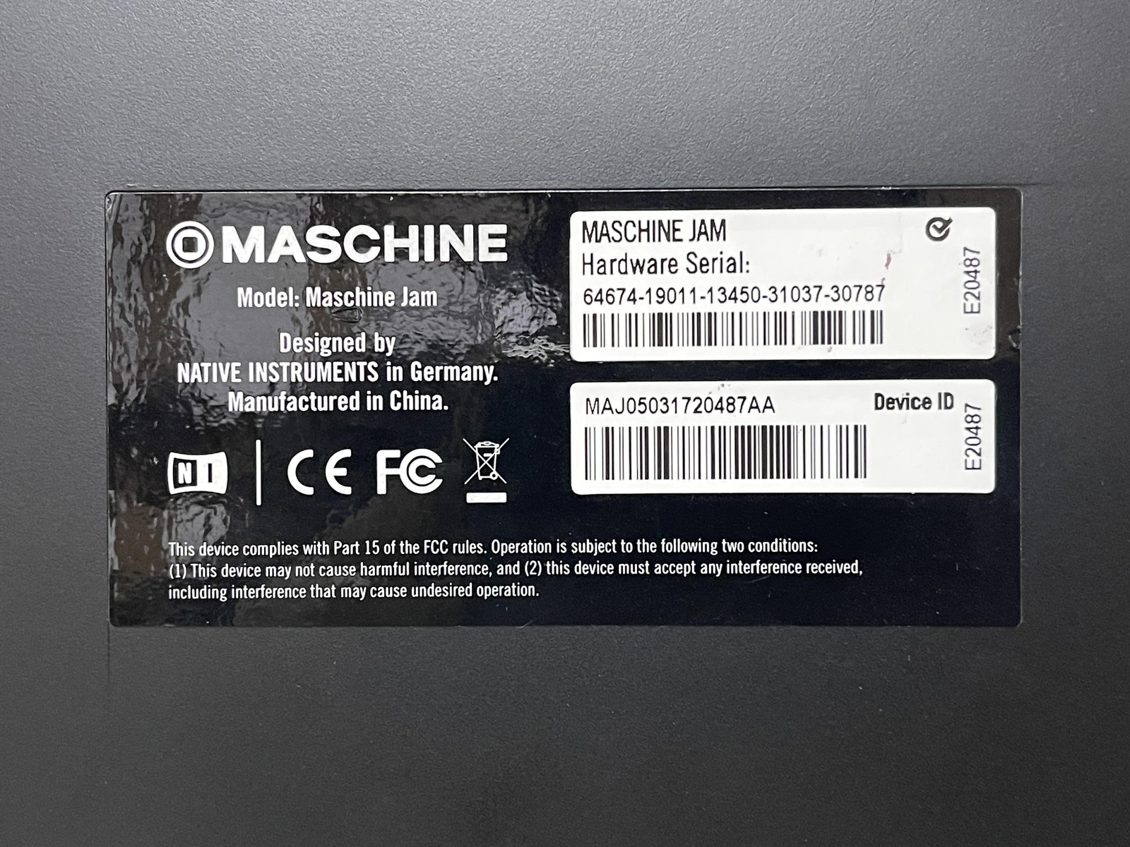 Native Instruments Maschine Jam Controller Production Performance System w/Box