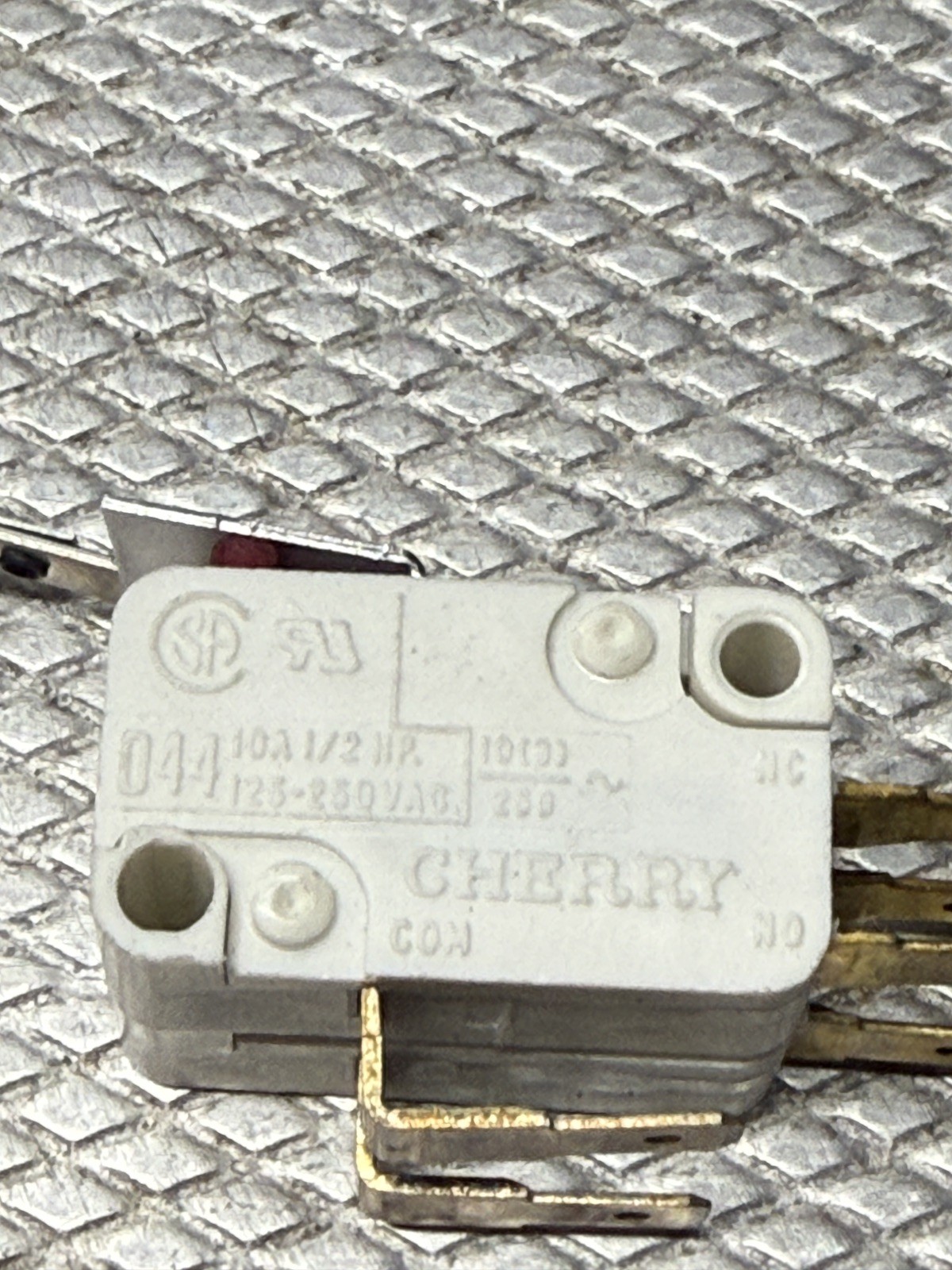 Cherry D44 10A Stainless Lever MicroSwitch, 125V 250V Double Pole A44L-RWAT