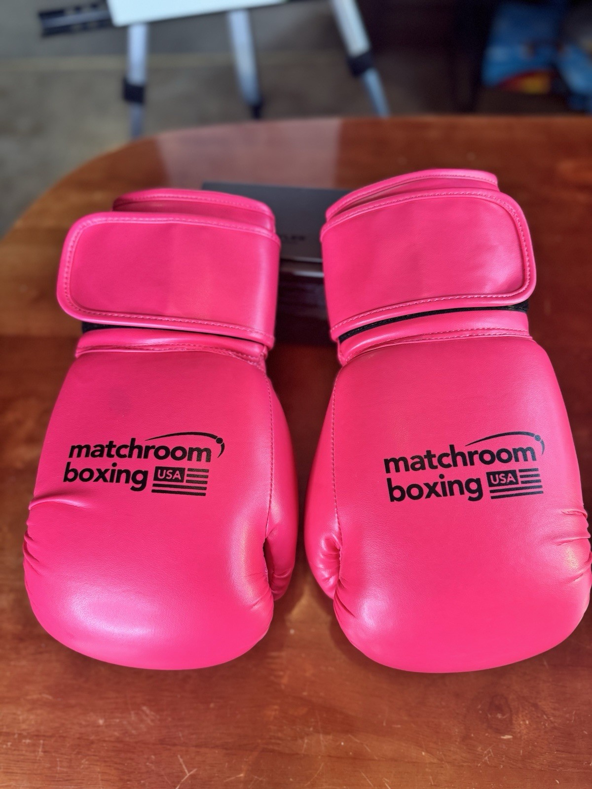 Matchroom Boxing USA Adult Unisex Pink Sparring Boxing Gloves Pair