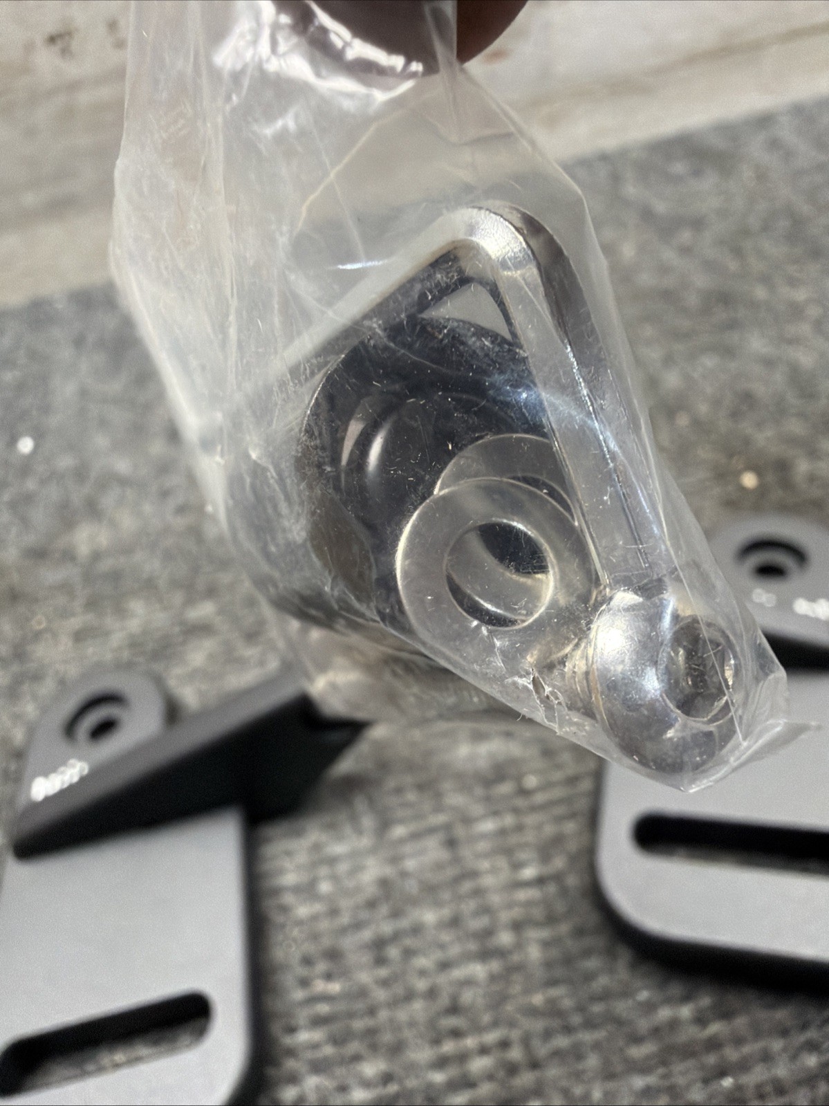 Mounting Bracket Hood for Front A-Pillar 91116B