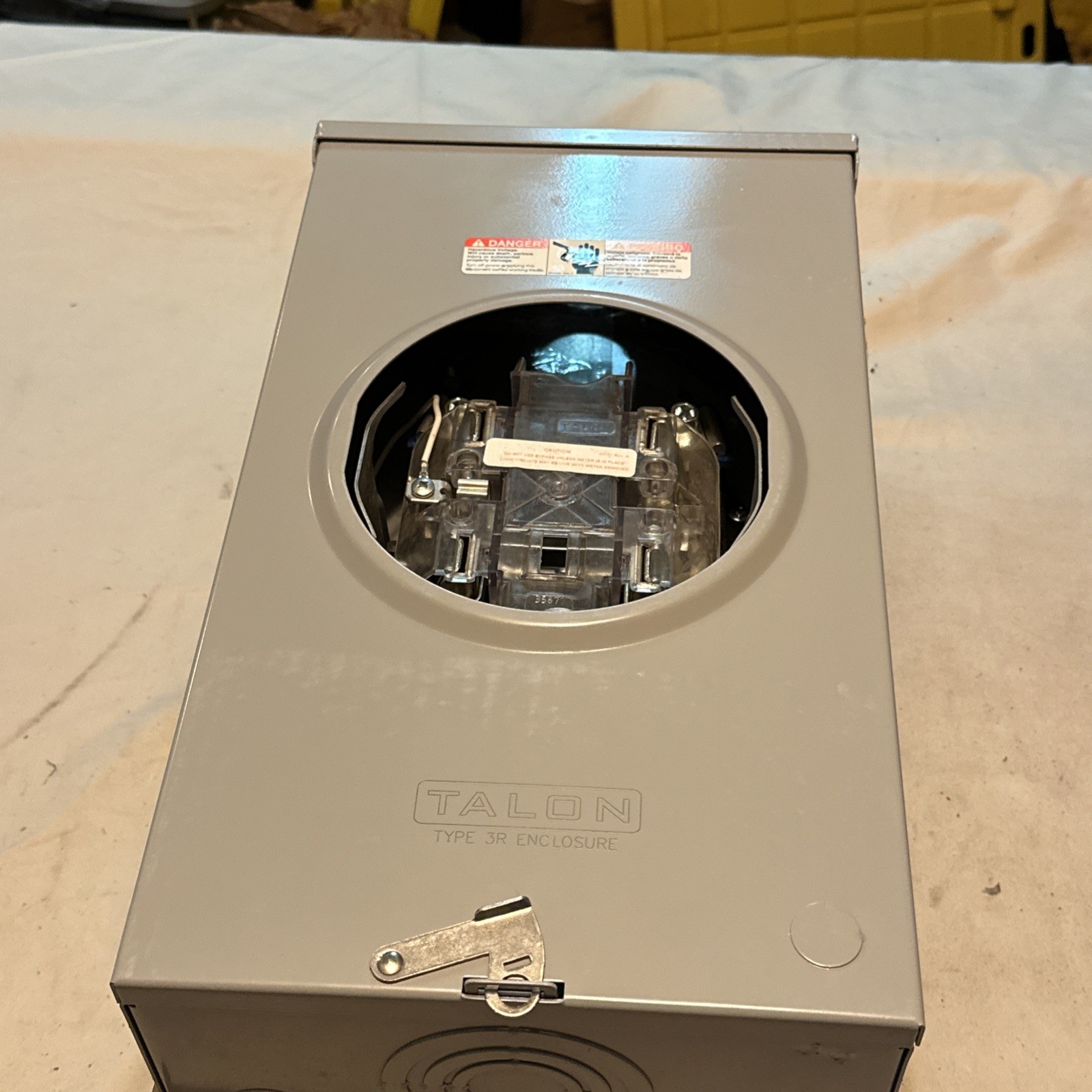 NEW TALON 40407-02SP HQ-7U 200 AMP BYPASS METER BASE/SOCKET 3P/4W 600VAC 3R