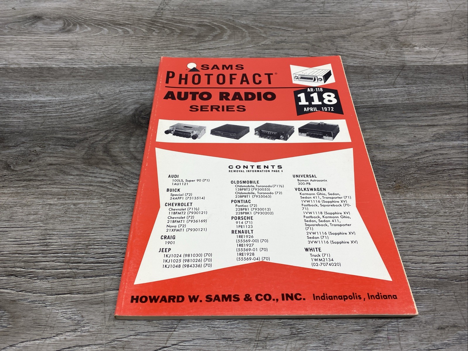 Sams Photofact Auto Radio Series Vol 118 April 1972 AR-118 Chevy VW Jeep Renault