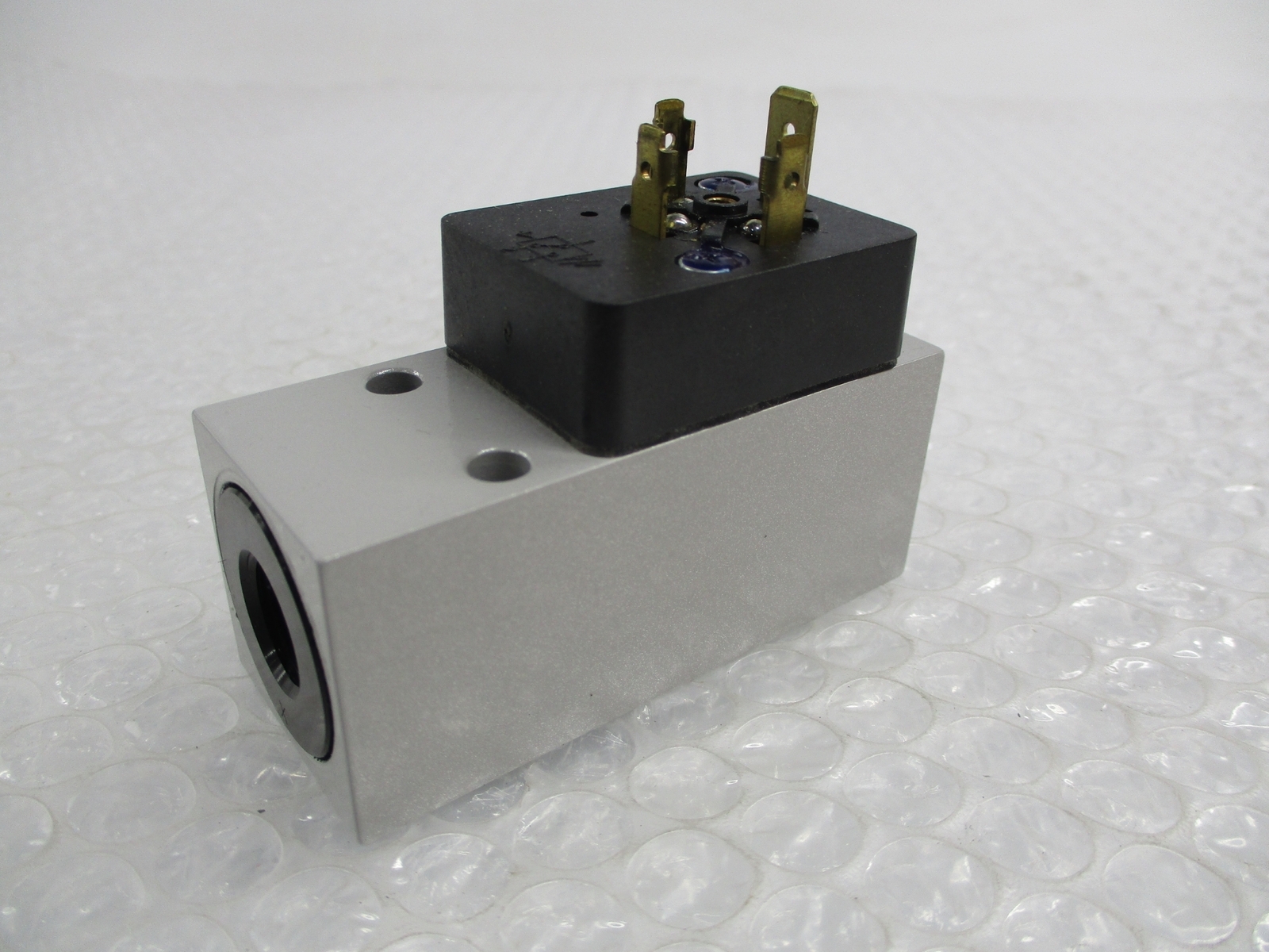 FESTO PEV-1/4-B PRESSURE SWITCH NSMP
