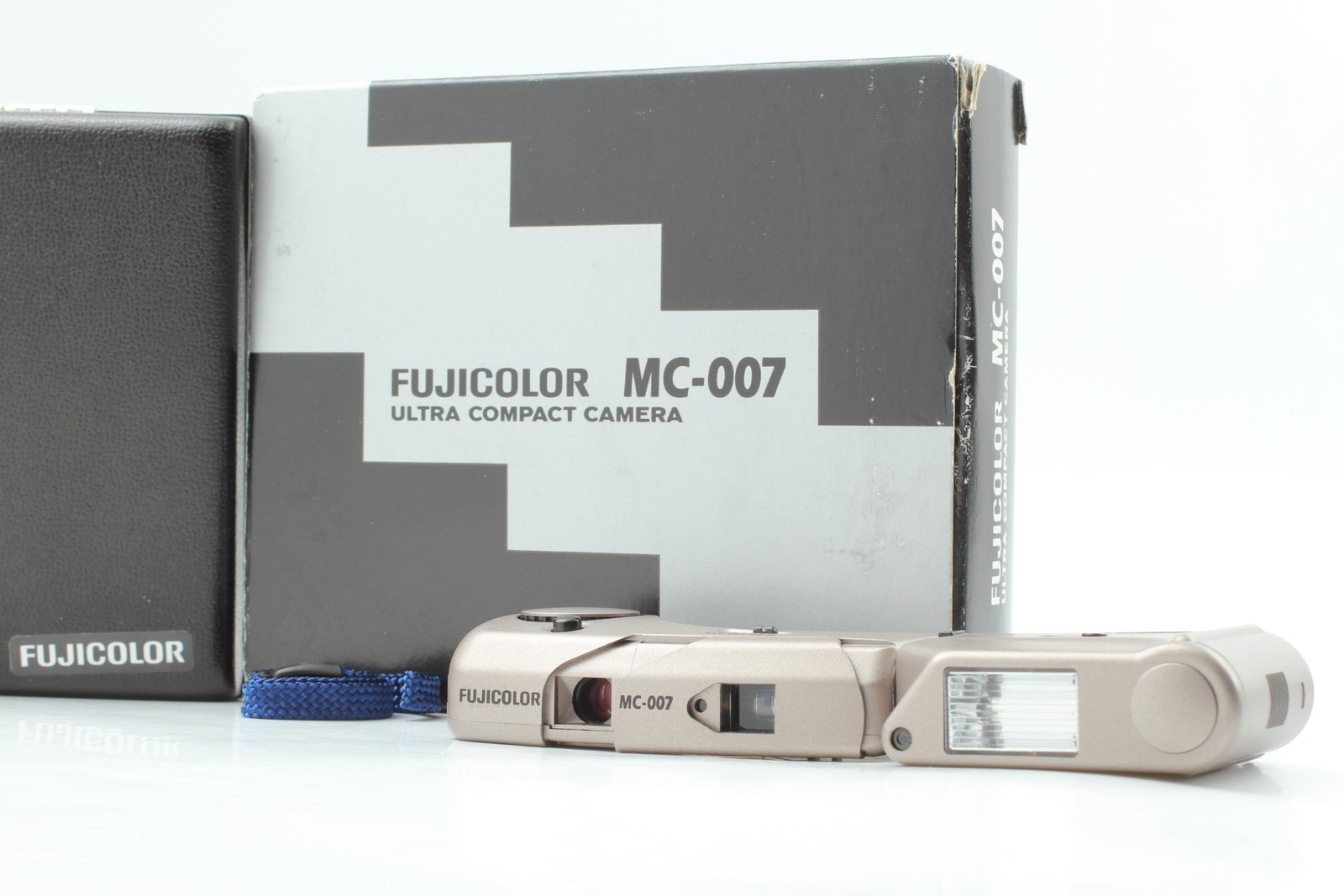 [MINT] Fujifilm Fujicolor MC-007 Ultra Compact Film Camera MS-007 From JAPAN