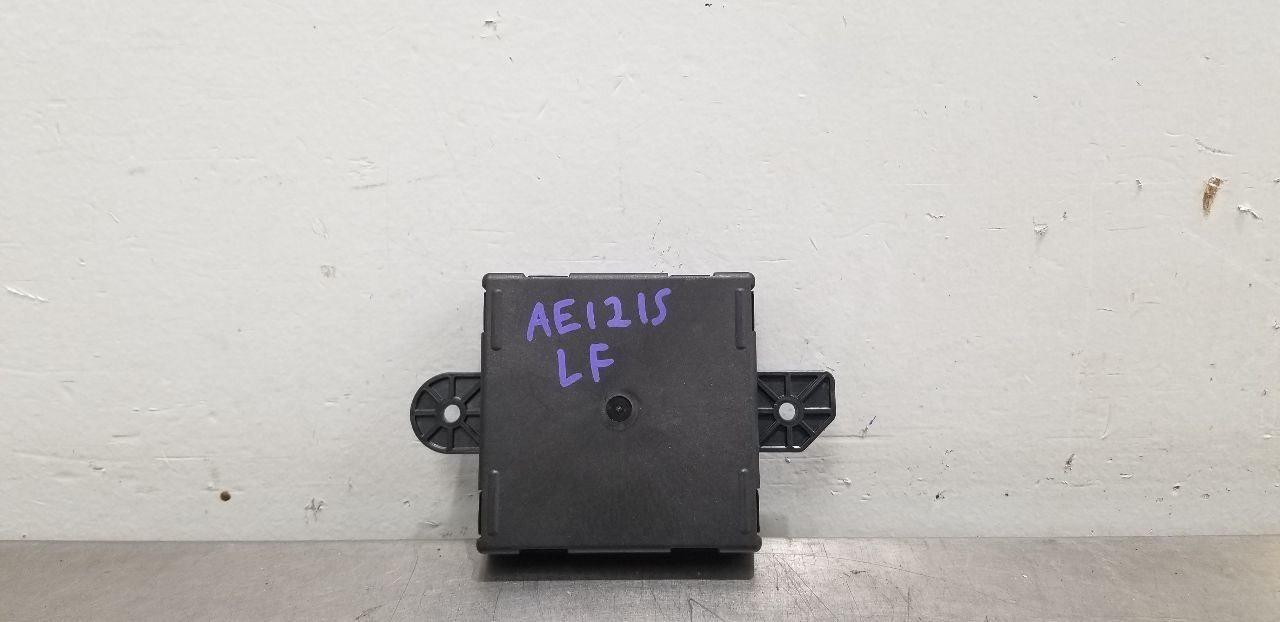 19 DODGE RAM 1500 NEW BODY DOOR CONTROL MODULE FRONT LEFT DRIVER 68424179AA