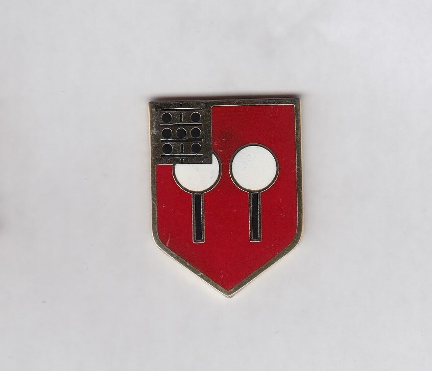US Army 9th Field Artillery Regiment crest DUI clutchback c/b ~1.25" badge v-21
