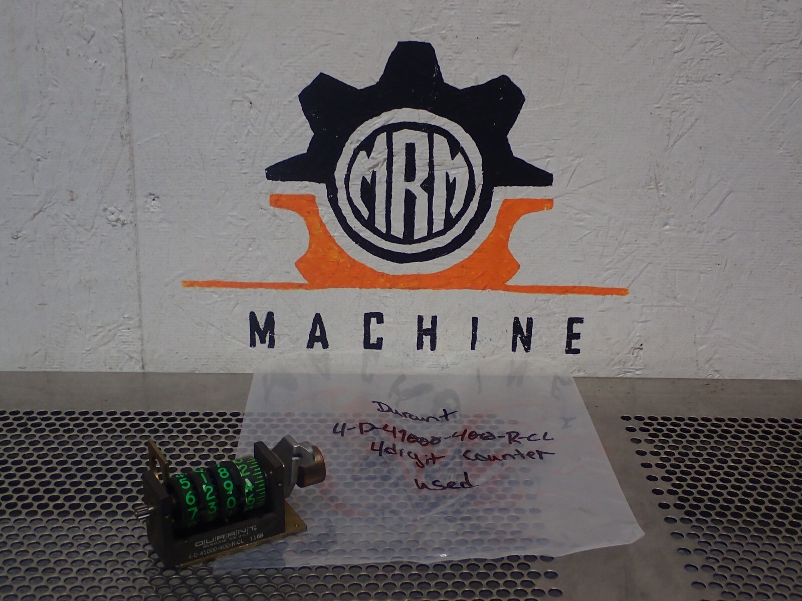 Durant 4-D-41000-400-R-CL Mechanical Counter 4-Digit Used With Warranty
