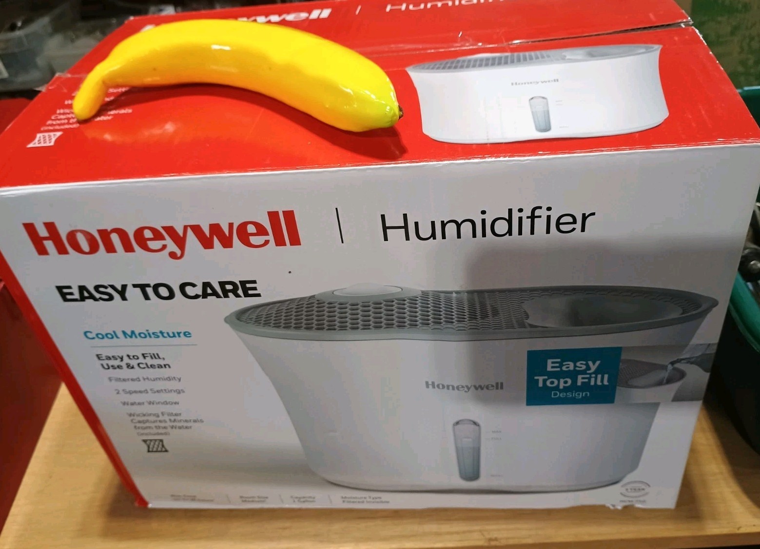 Honeywell Easy to Care HCM-710 Top Fill Cool Mist Humidifier 2-Speed 1 Gallon