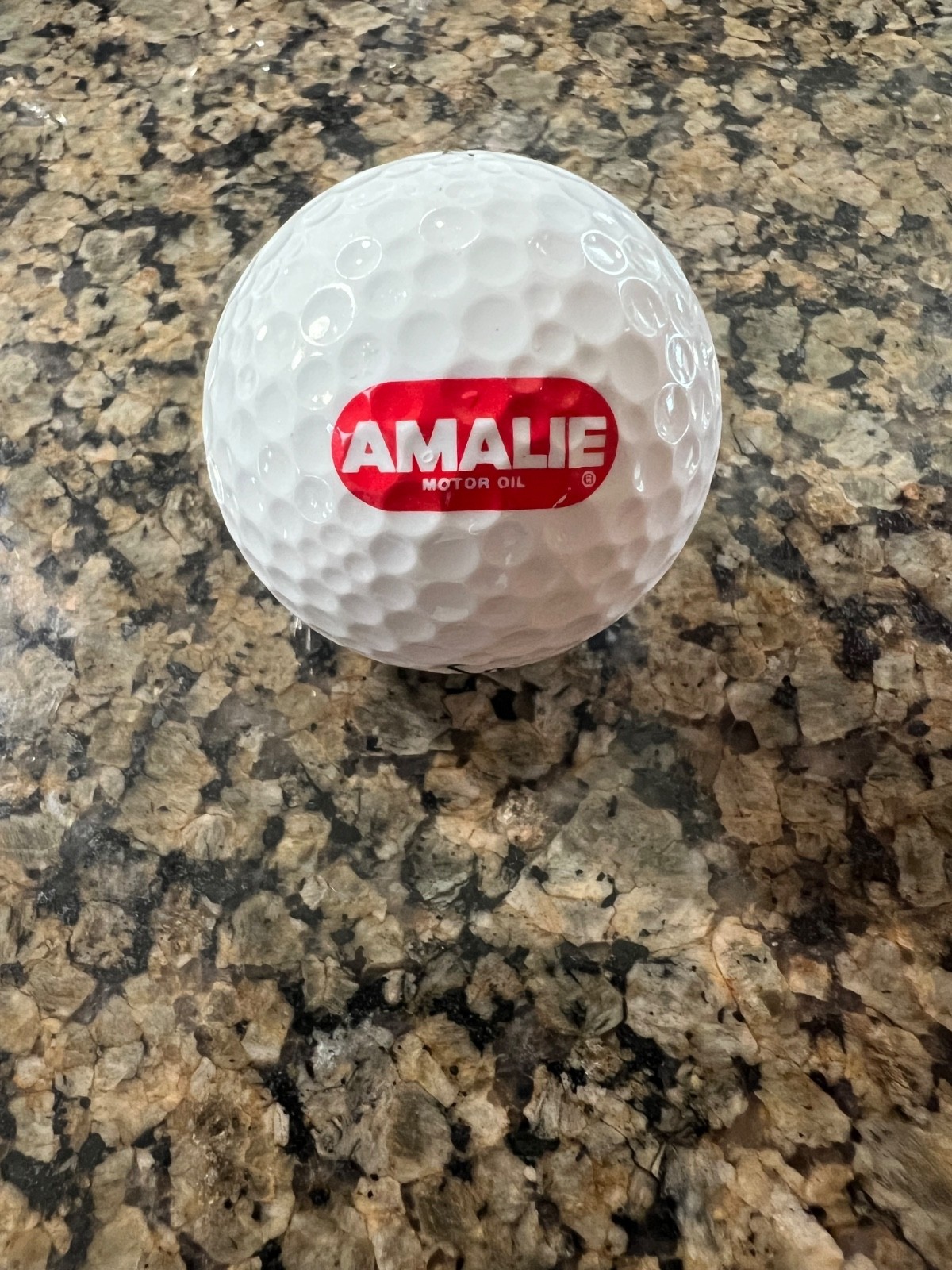 LOGO GOLF BALL-ORIGINAL 1992 AMALIE MOTOR OIL‼️