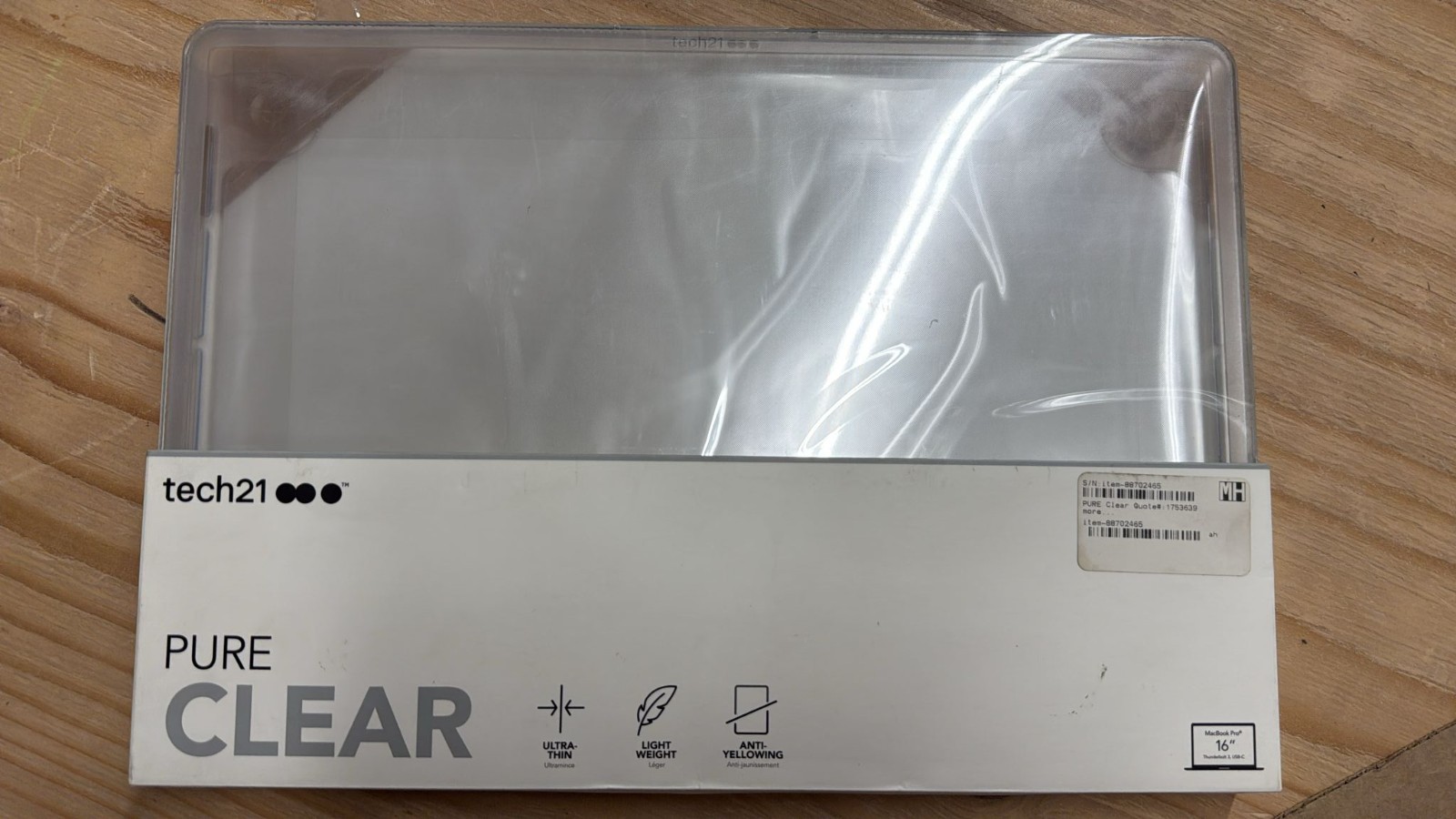 Tech21 Pure Clear for MacBook Pro 16" with Ultra Thin Display Clear T21-8283