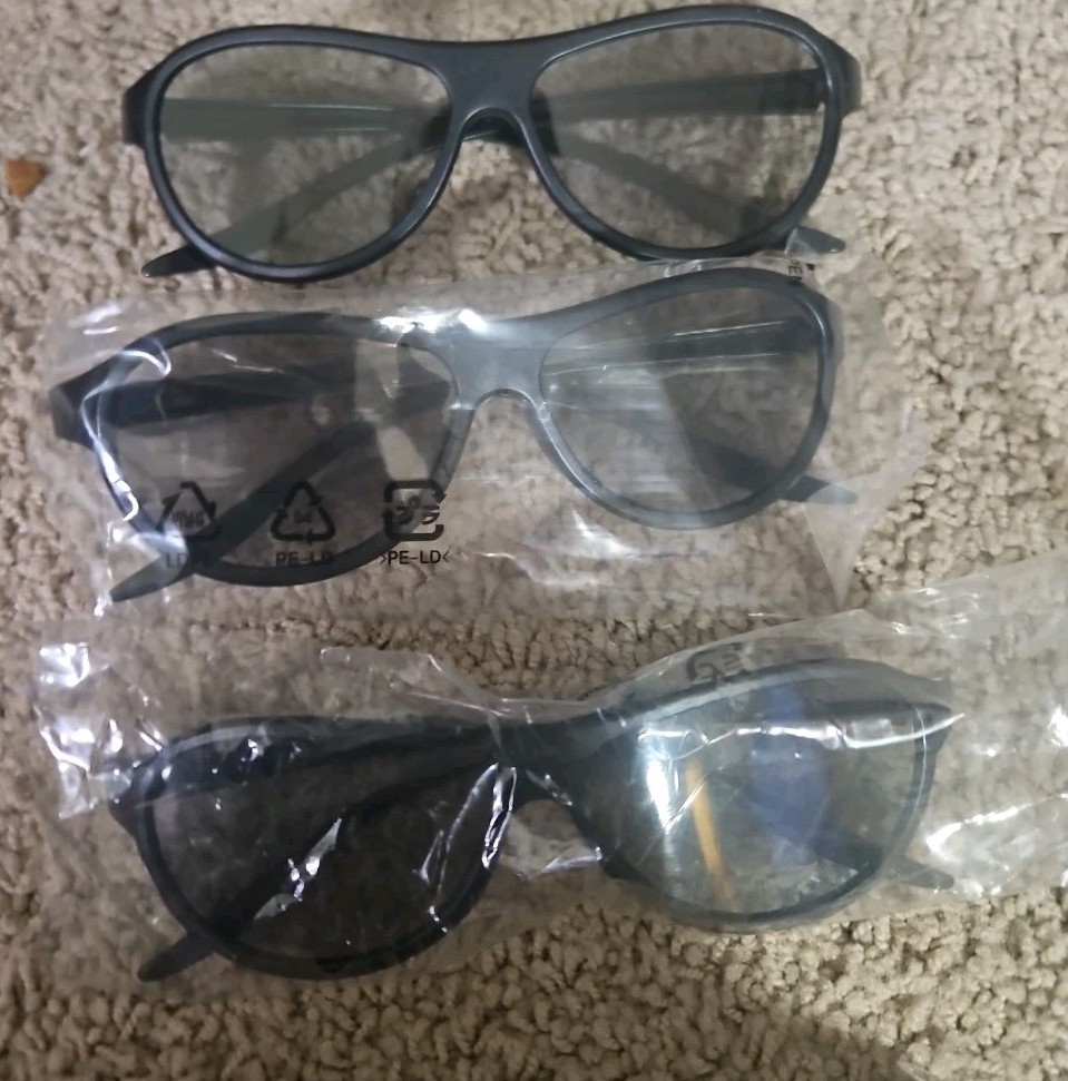 LG Cinema 3D GLASSES AG-F310 UHD 4k LED LCD 3 Pairs