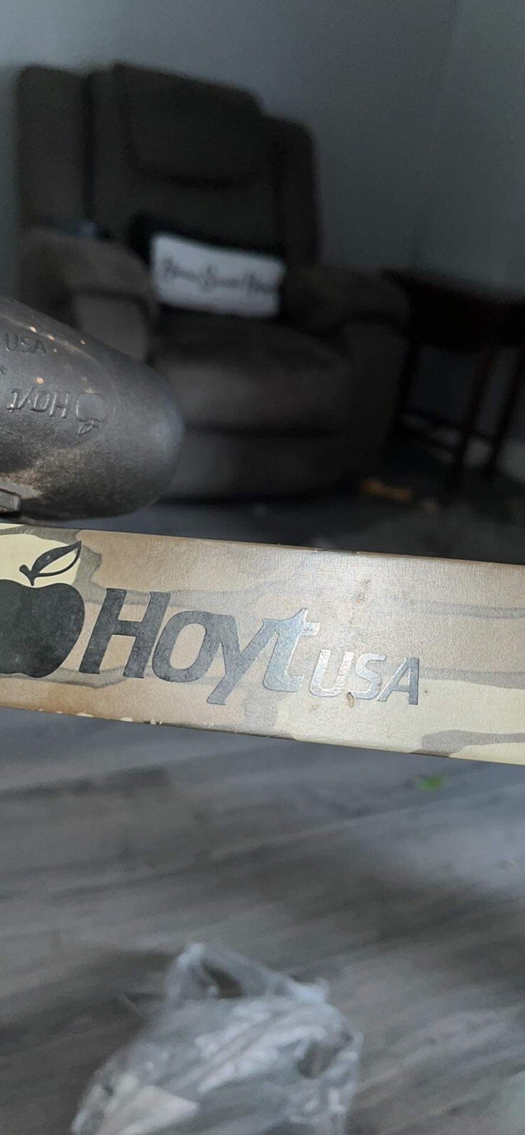 hoyt compound bow right hand Used
