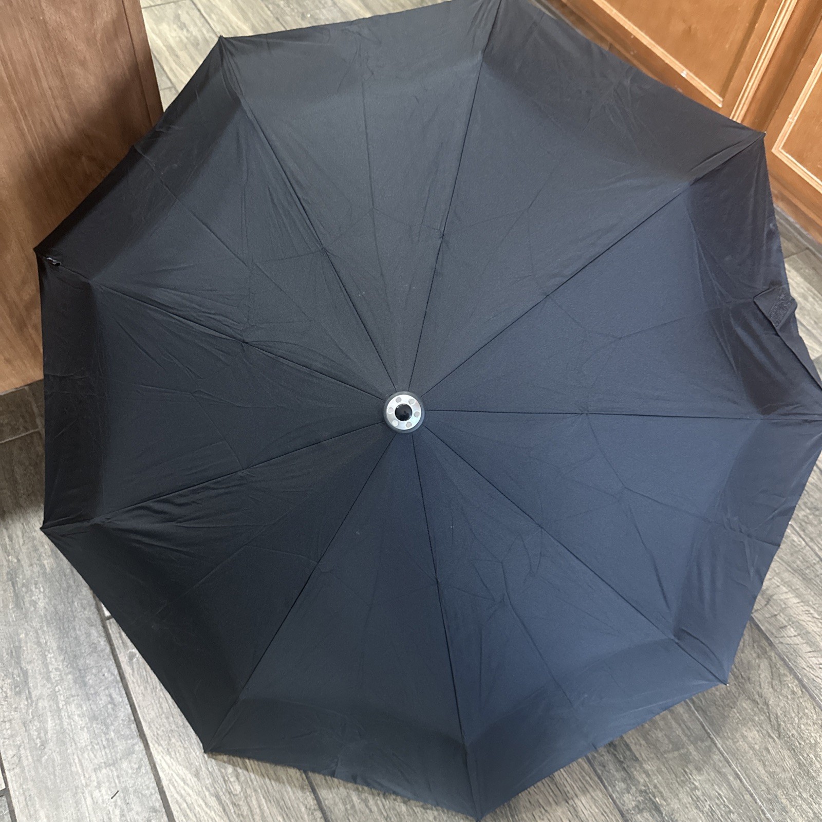 Davek Solo High Quality Luxury Umbrella