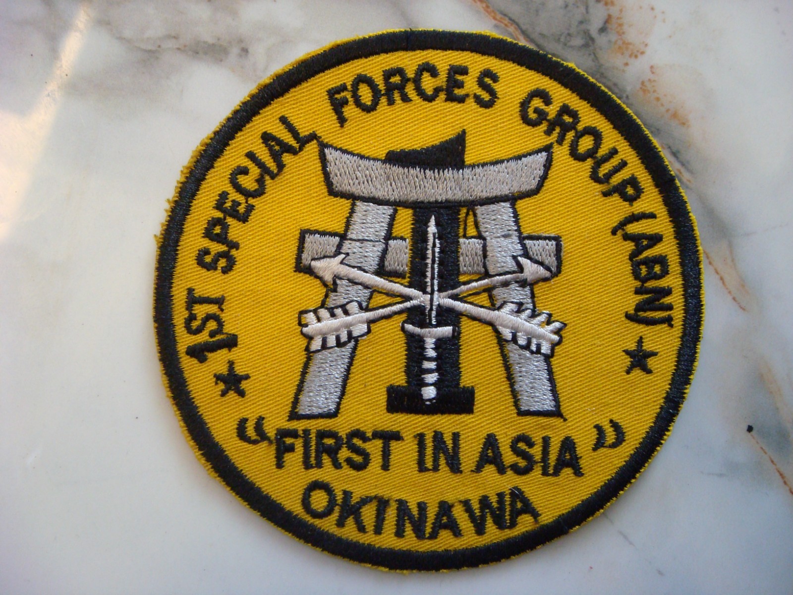 US 1st BATTALION - 1st SF Grp (ABN) " FIRST IN ASIA" OKINAW  , VIETNAM WAR PATCH