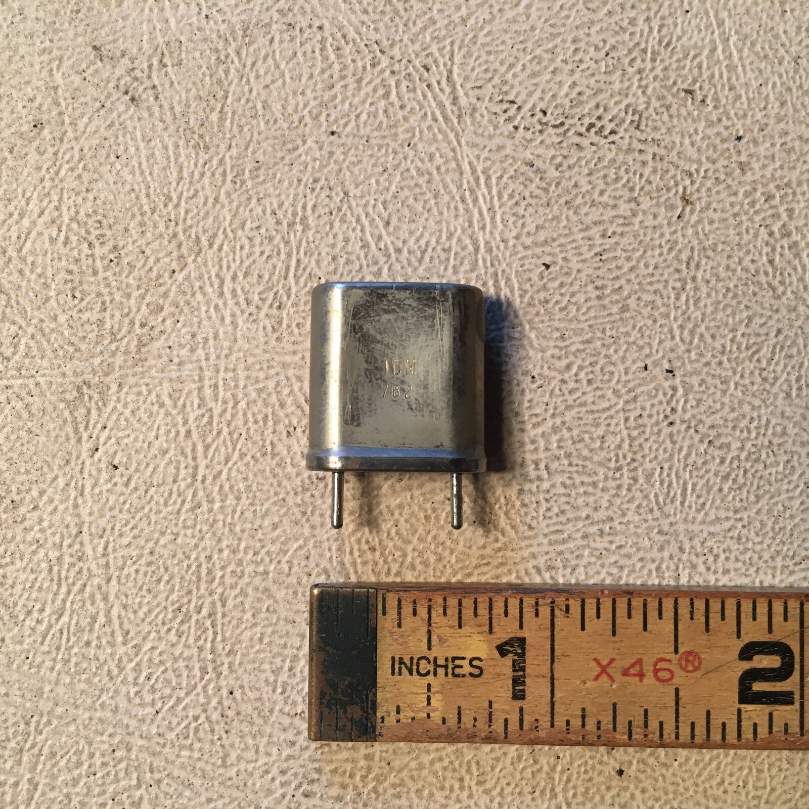 Quartz Crystal 326.000 Khz, NOS,