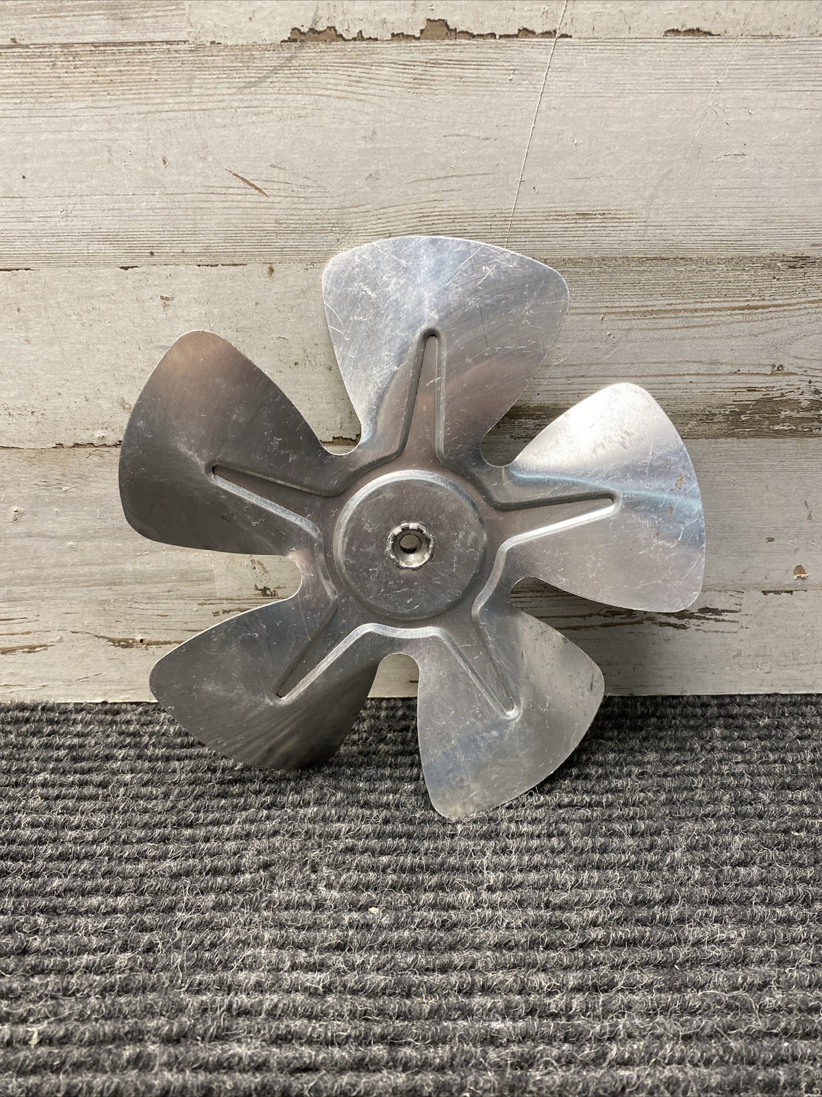 MEI Condenser Fan Blade Aluminum 7-in. Diameter CW for Multi-Fit 11-000-126