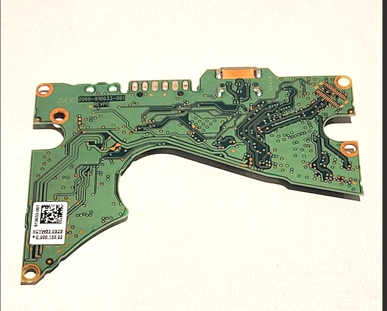 PCB 2060-810033-001 REV P0 Western Digital  810033-001 2.5" USB-C  I-313