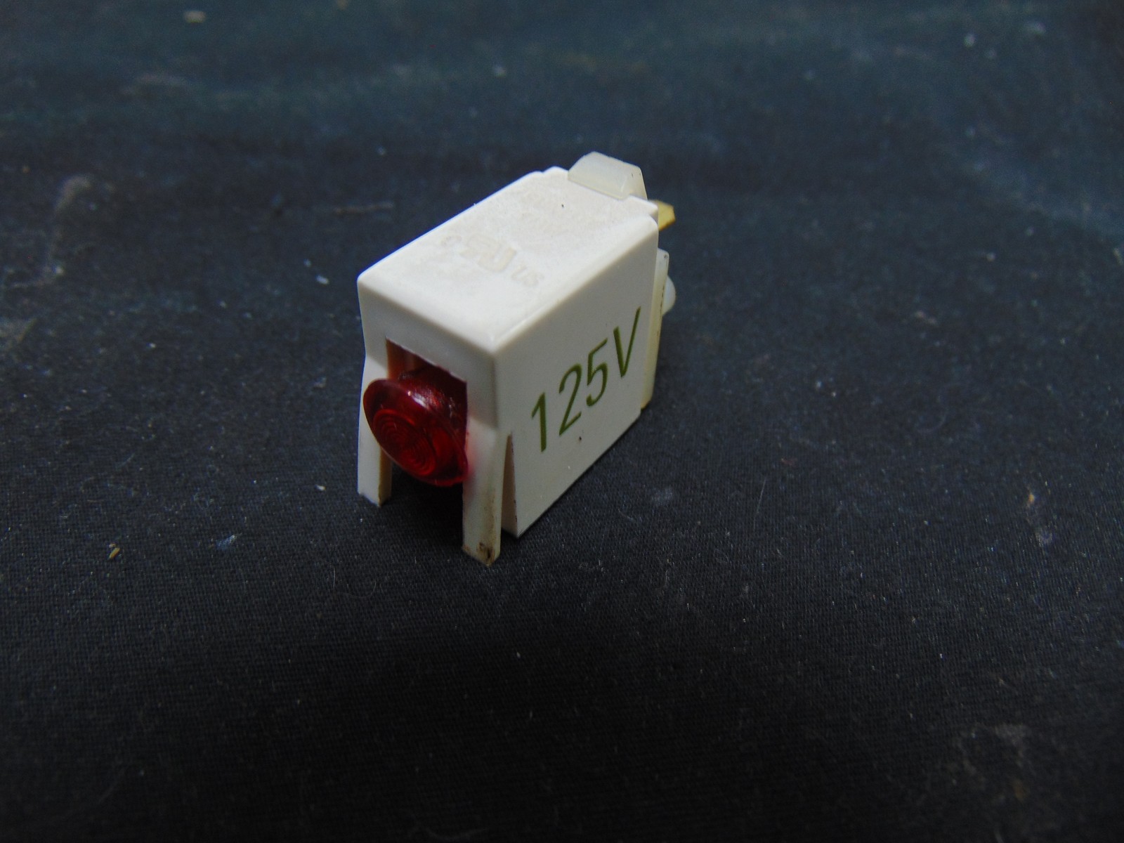 GE Electric Range JBP35DM2BB Indicator Light WB27T10626