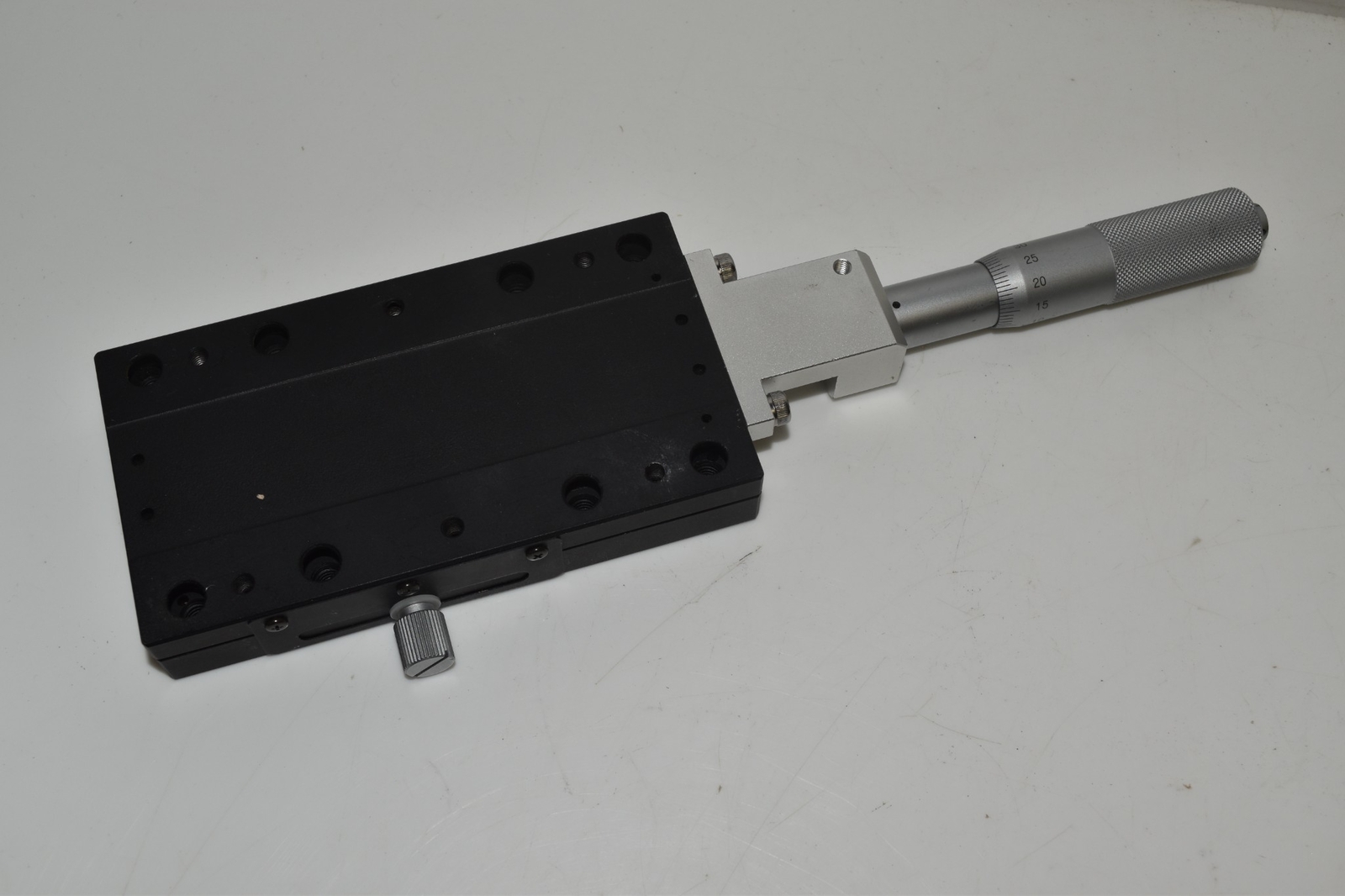 *JM* OPTOSIGMA OPTICAL STAGE (FMB59)