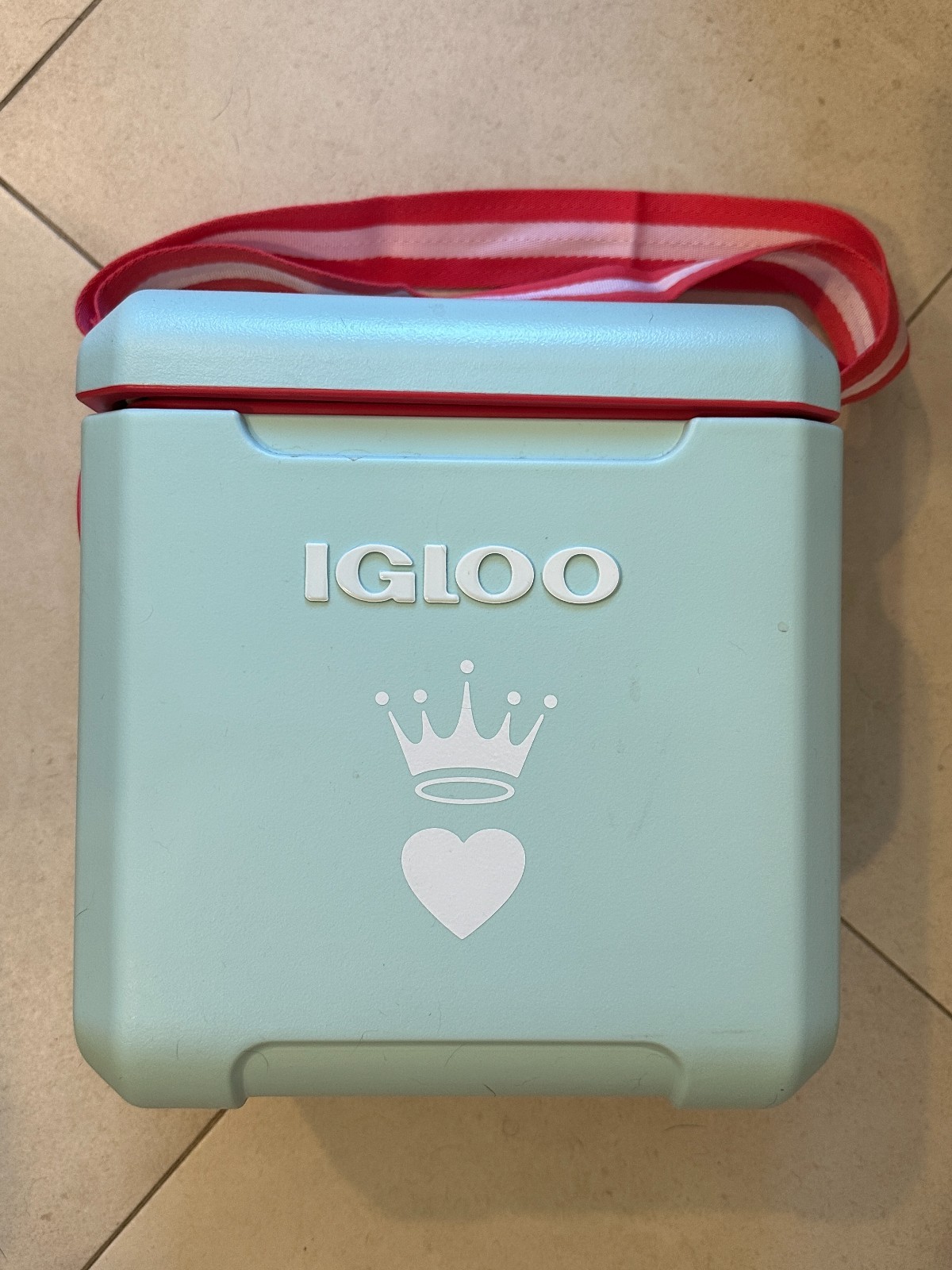 Hallmark Channel x Igloo Tag Along Too Cooler w/ Woven Strap