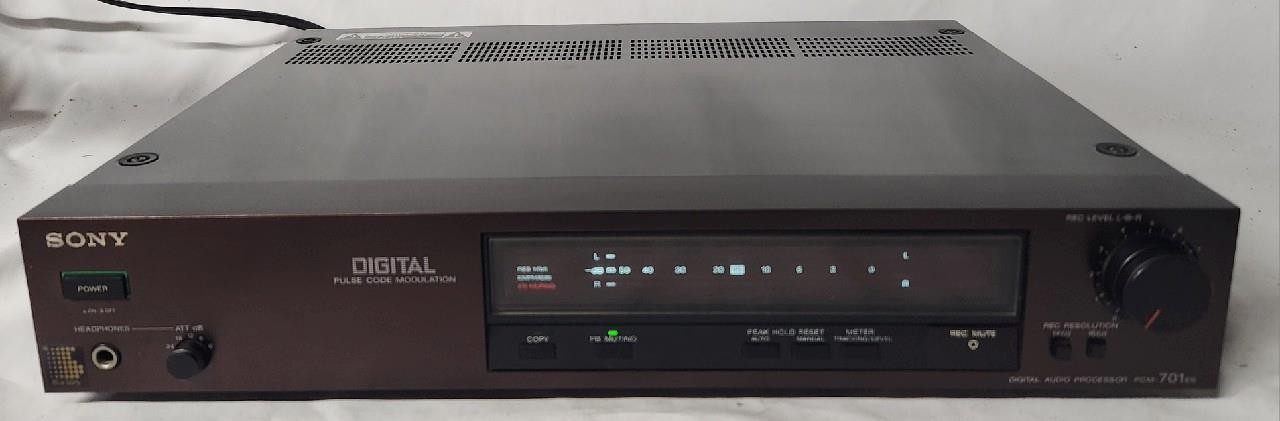 Sony PCM-701ES Digital Audio Processor Works!