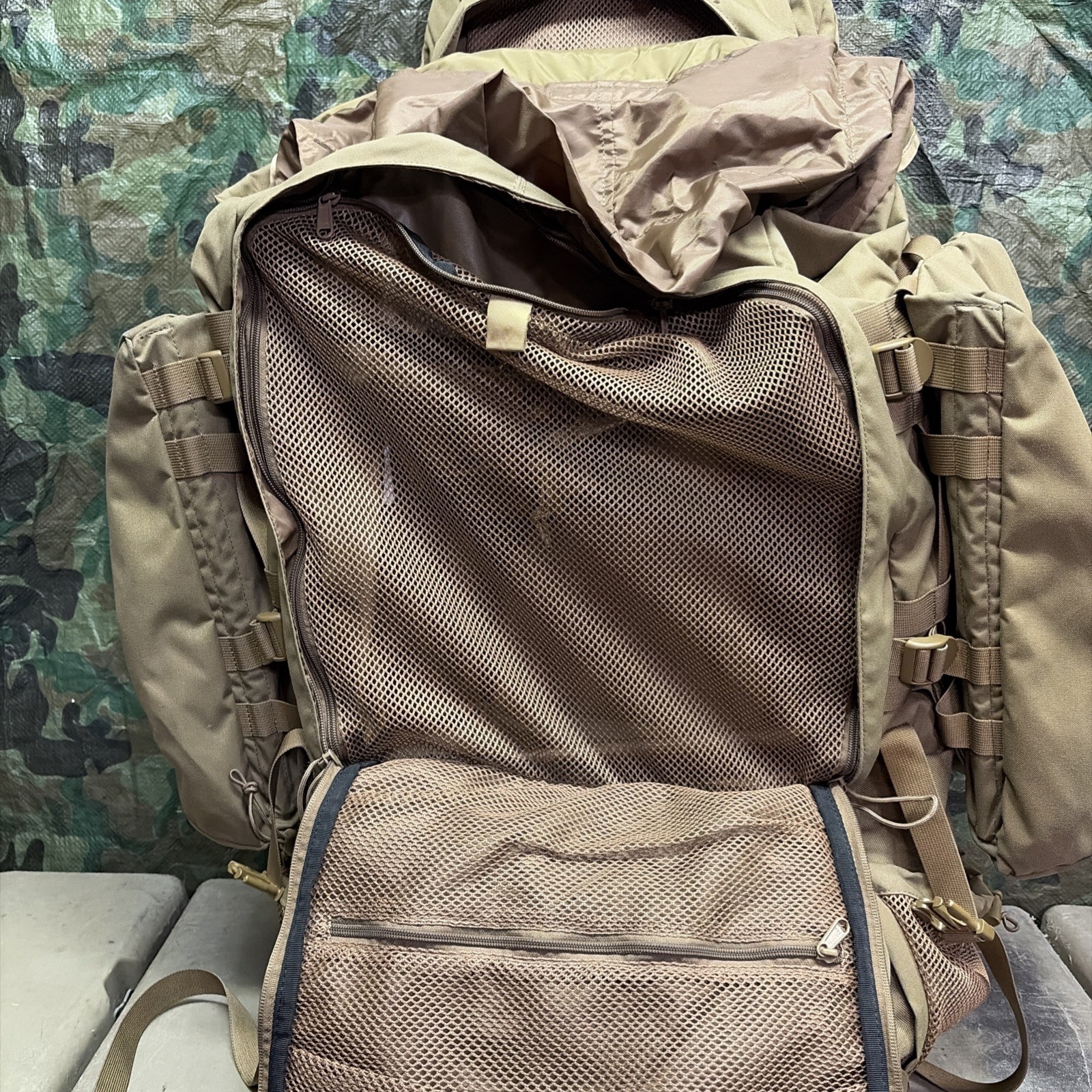 Kelty Eagle 7850 Backpack Amron Mystery Ranch Frame