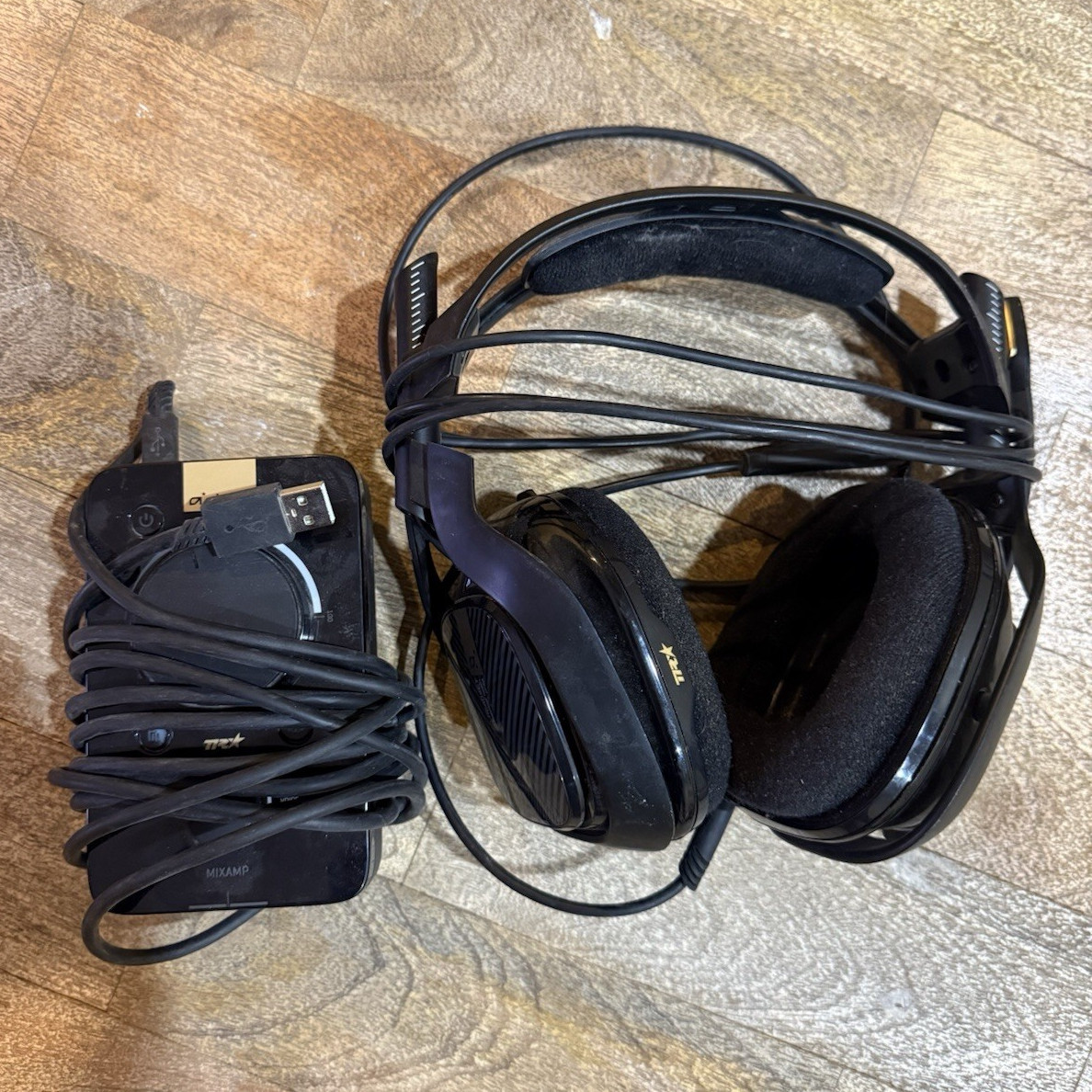 Astro A40 Tr Black Over-Ear Wired Headset w/Mic