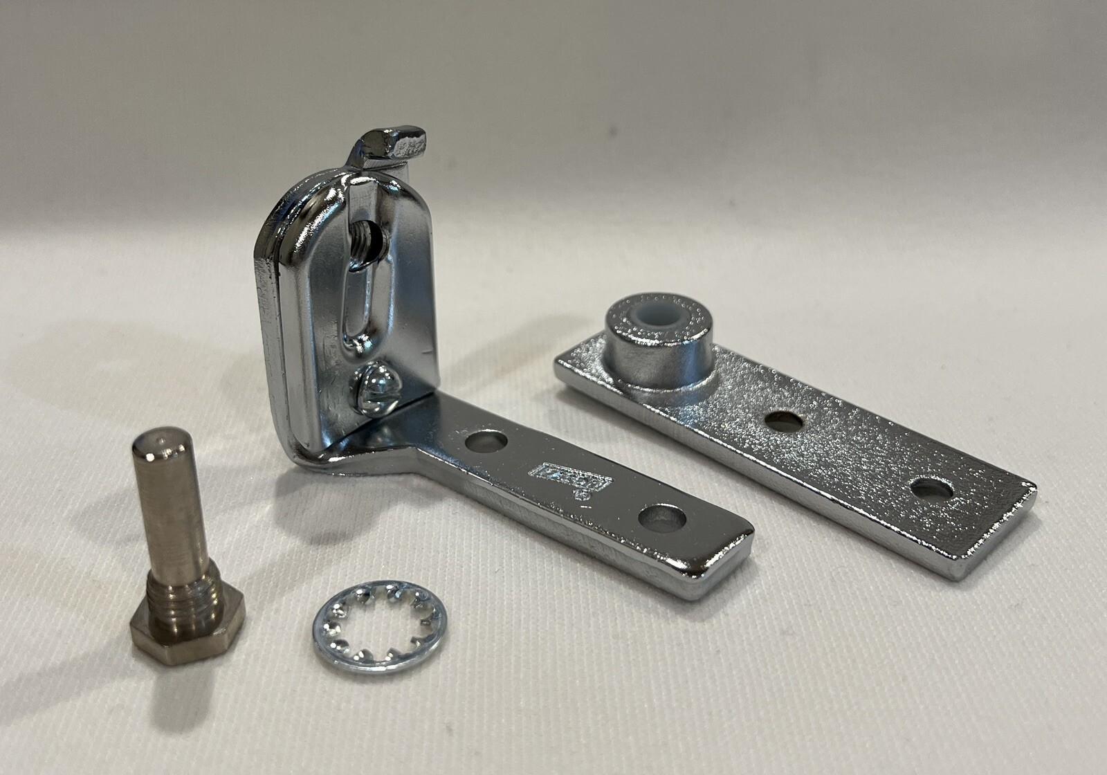 Kason Pivot Hinge LH Chrome 1-3/8" Steel 120 Degrees - 11521L00005 (Qty 1)