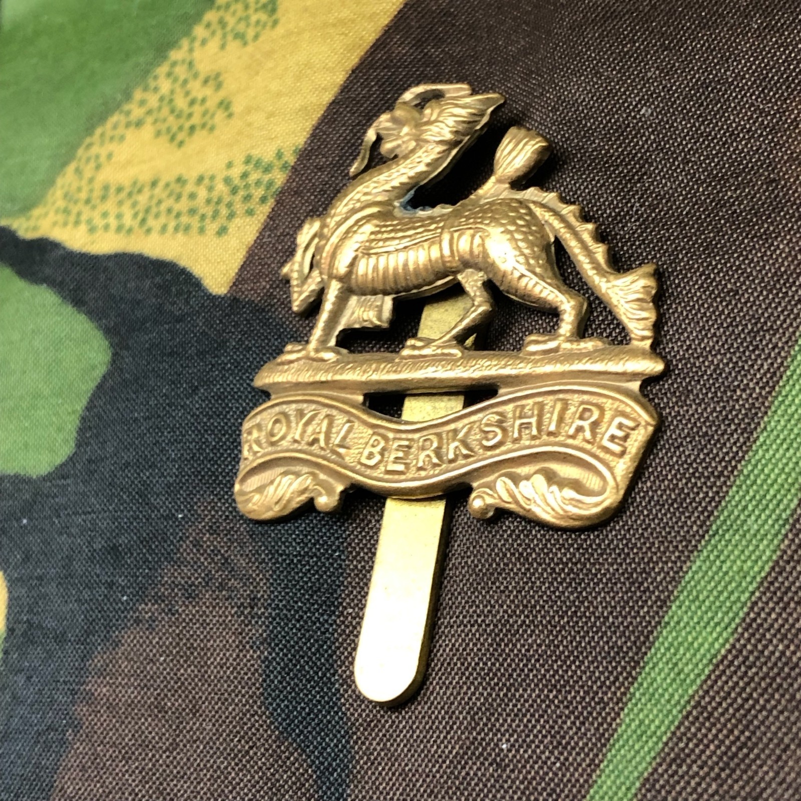 Royal Berkshire Regiment - Original WW2 British Army Cap Badge
