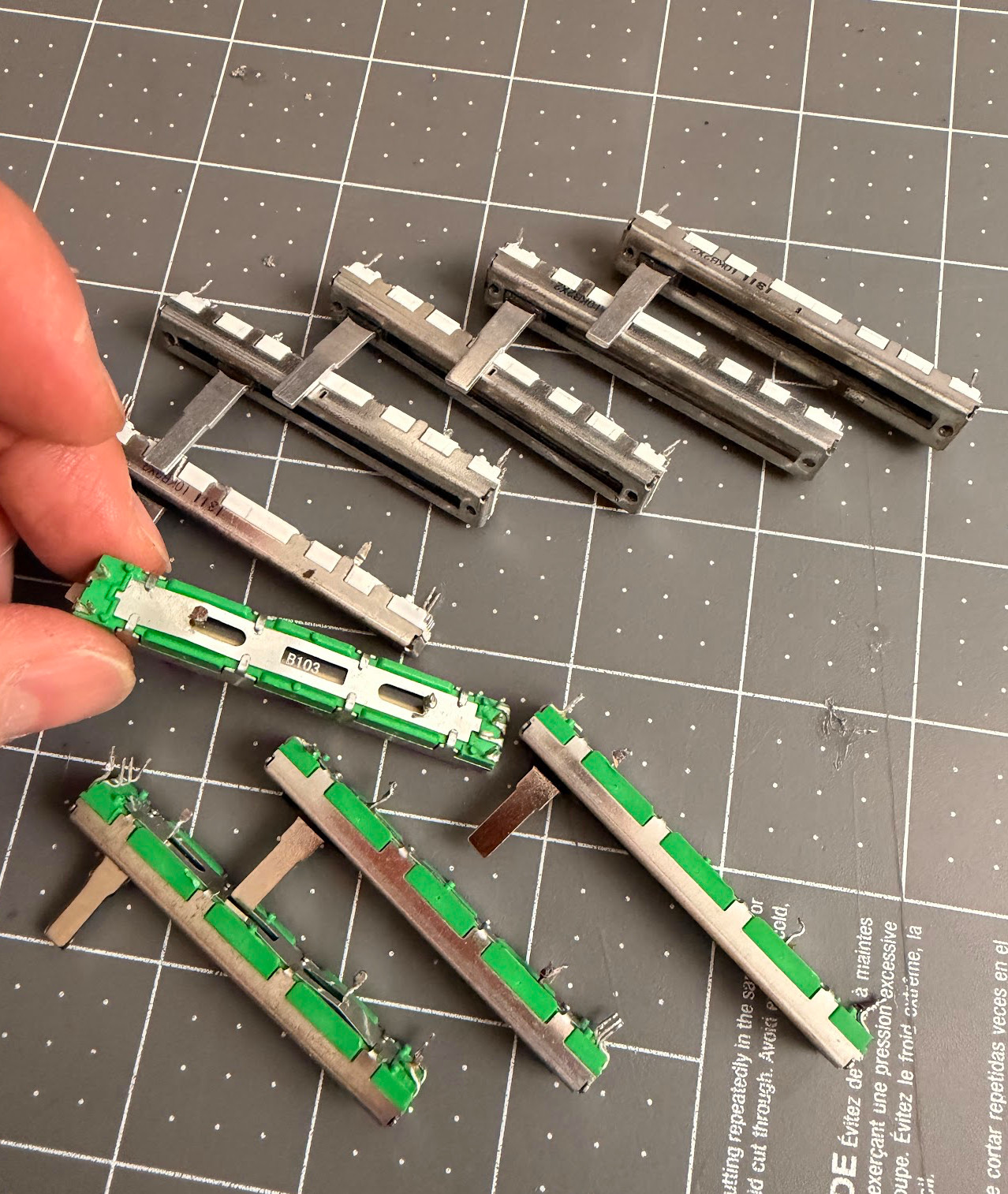9 x Genuine AKAI APC40 MKI Ableton MIDI Controller Parts Sliders Faders