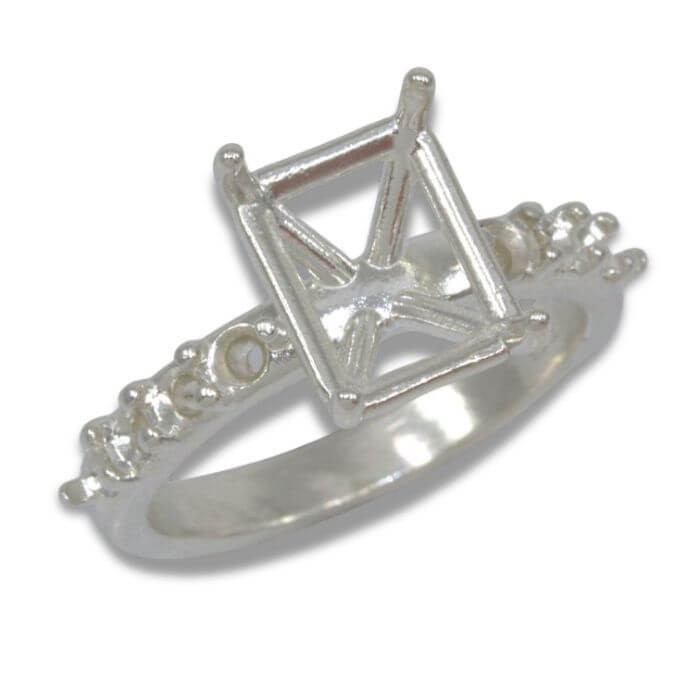 Emerald Basket Head Accented Pre-notched Ring Mounting