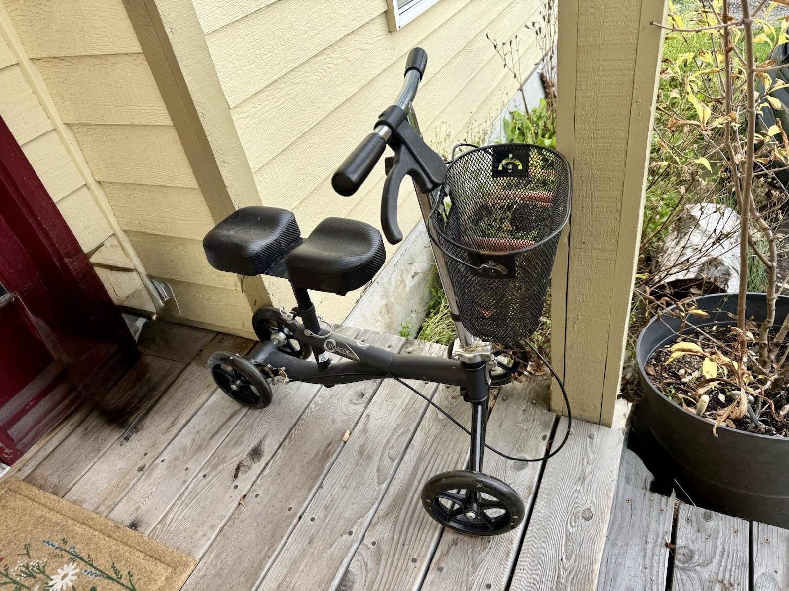 Knee Scooter