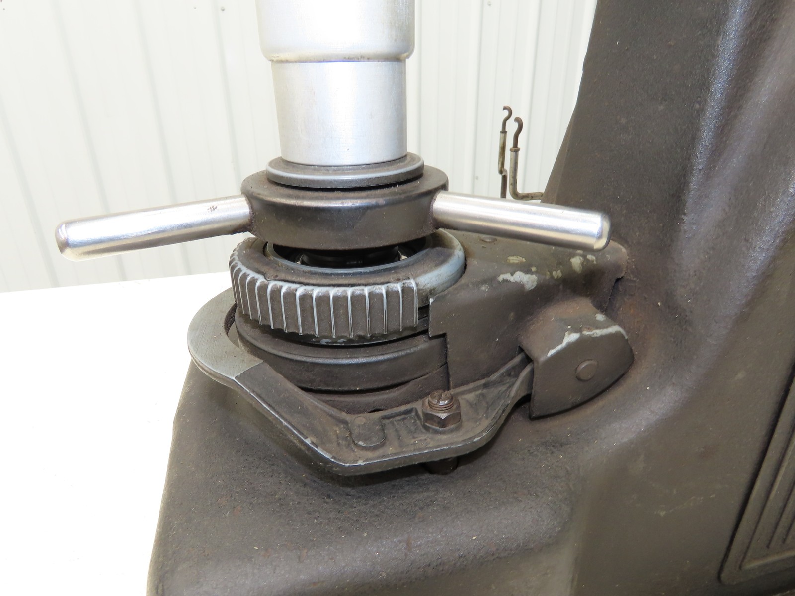 Wilson Rockwell Model 4 JR Hardness Tester Metal Testing Zerominder