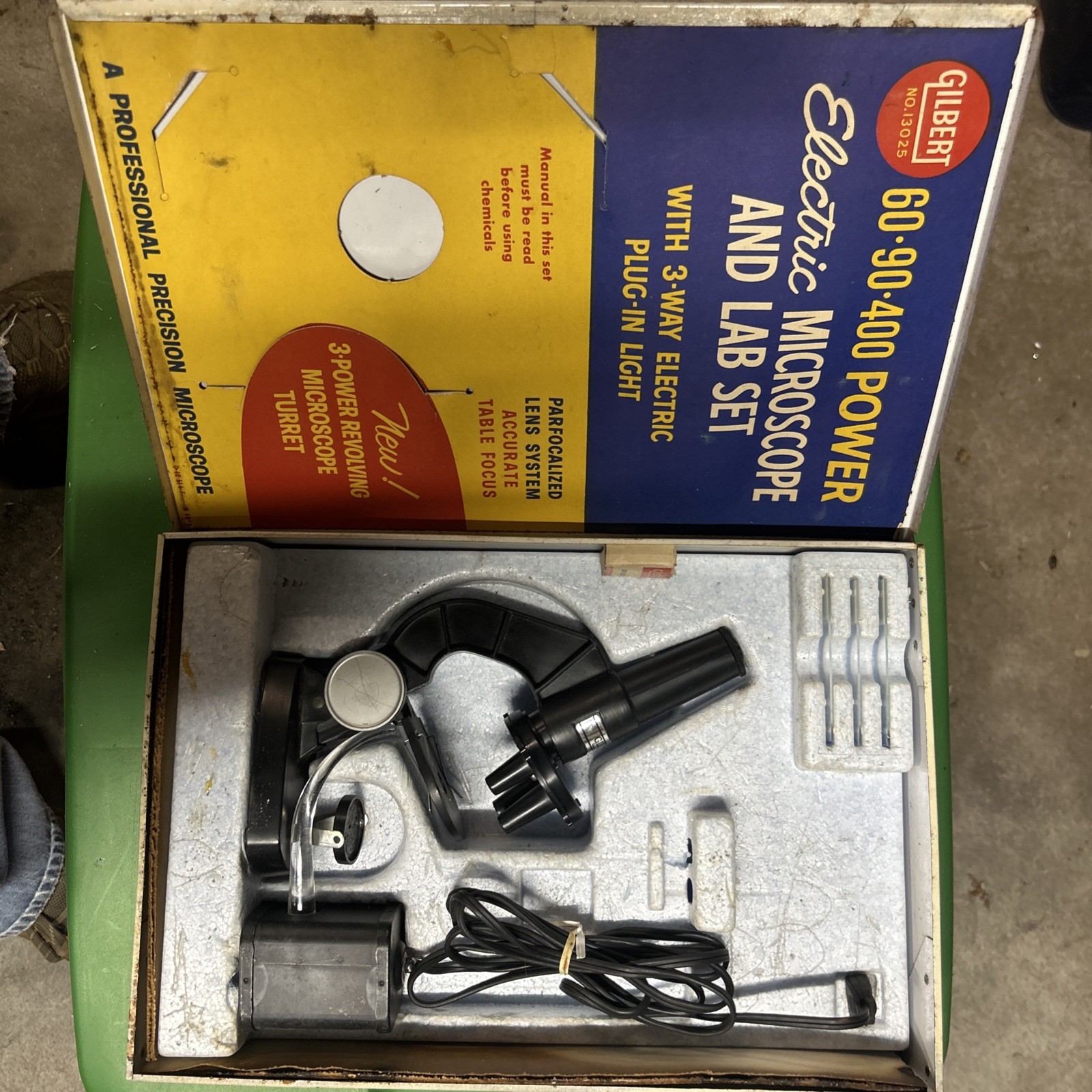 Gilbert Microscope & Lab Set w/Manual Illuminator In Original Metal Case 1960