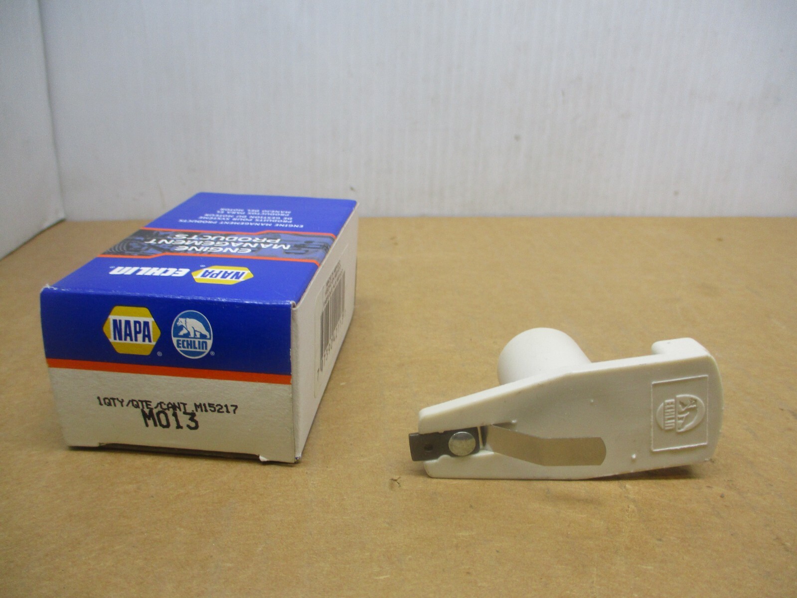 NAPA Echlin MO13 Distributor Rotor