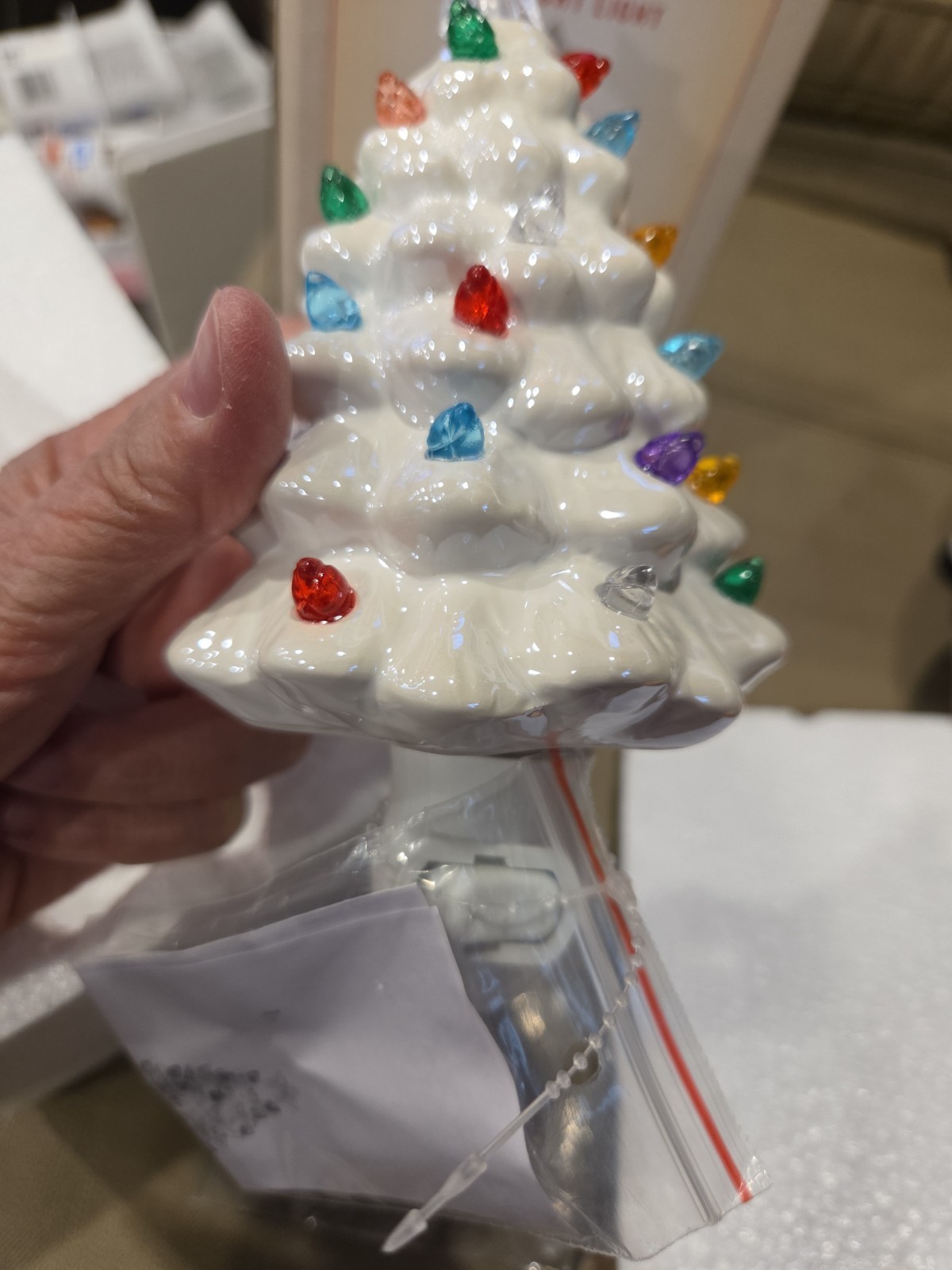 NEW, Ceramic Christmas Tree Night Light Wall Plug Cracker Barrel Exclusive