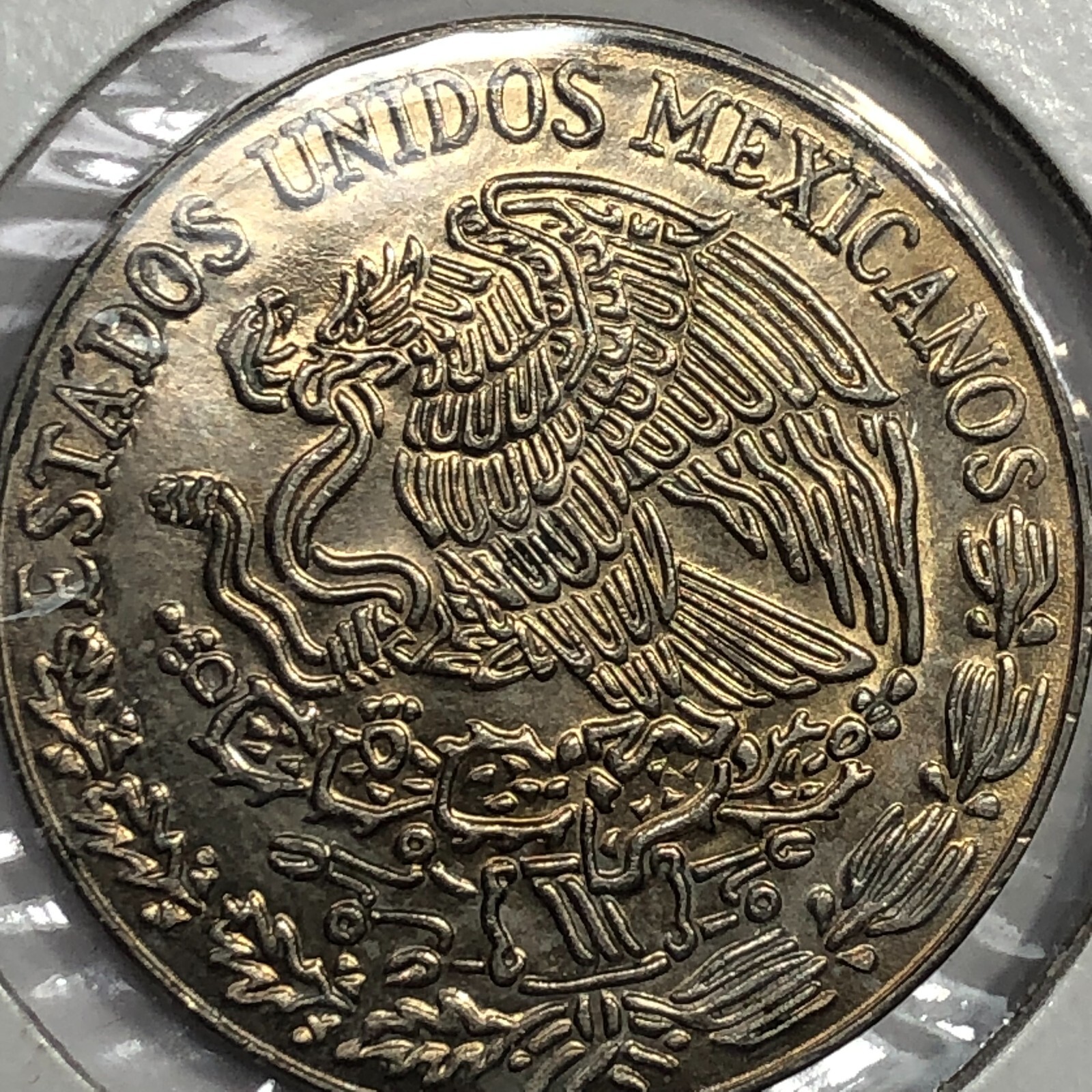 1977 Mexico Uncirculated Five Pesos Foreign Coin #1664