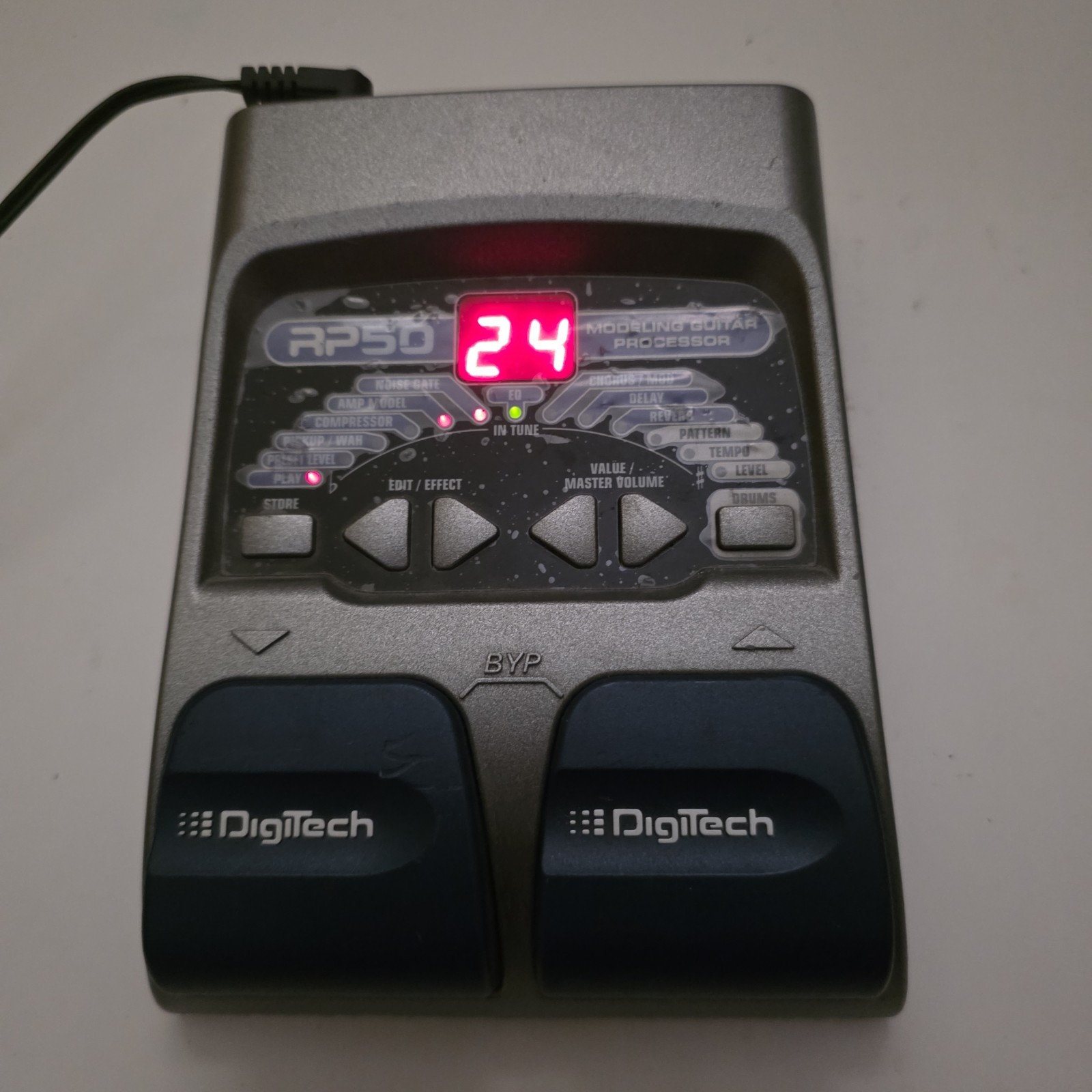 DigiTech RP80 And RP50 Multi Effects Pedals Modeling Processor W/ 1 Power Supply