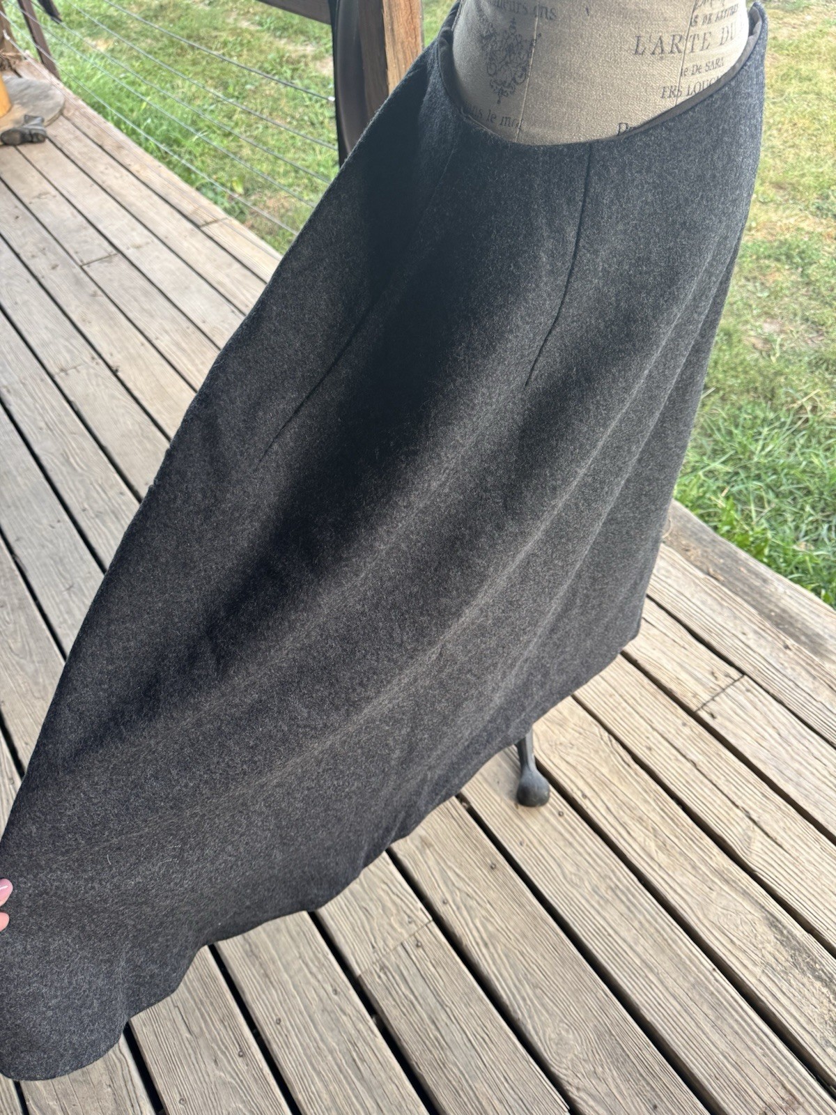 Side Saddle Apron
