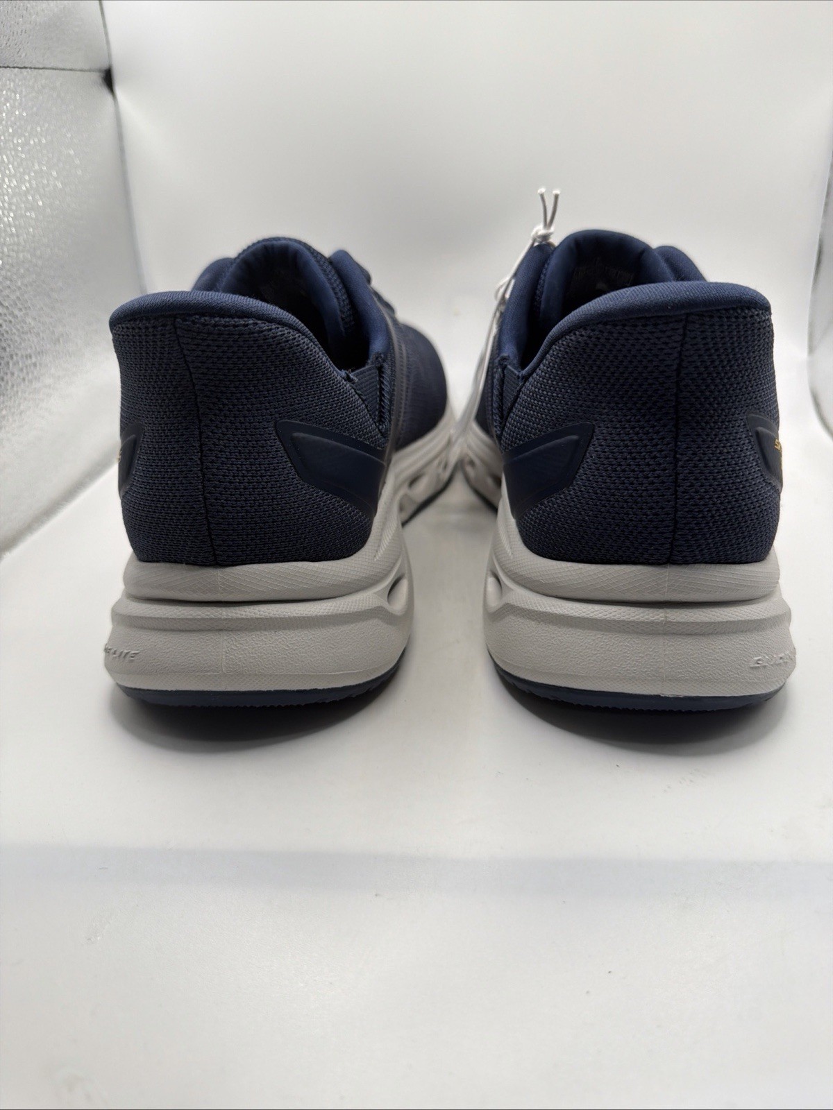 Skechers Hands Free Swift Fit Glide Step Mens 12 Navy Athletic Shoes. New