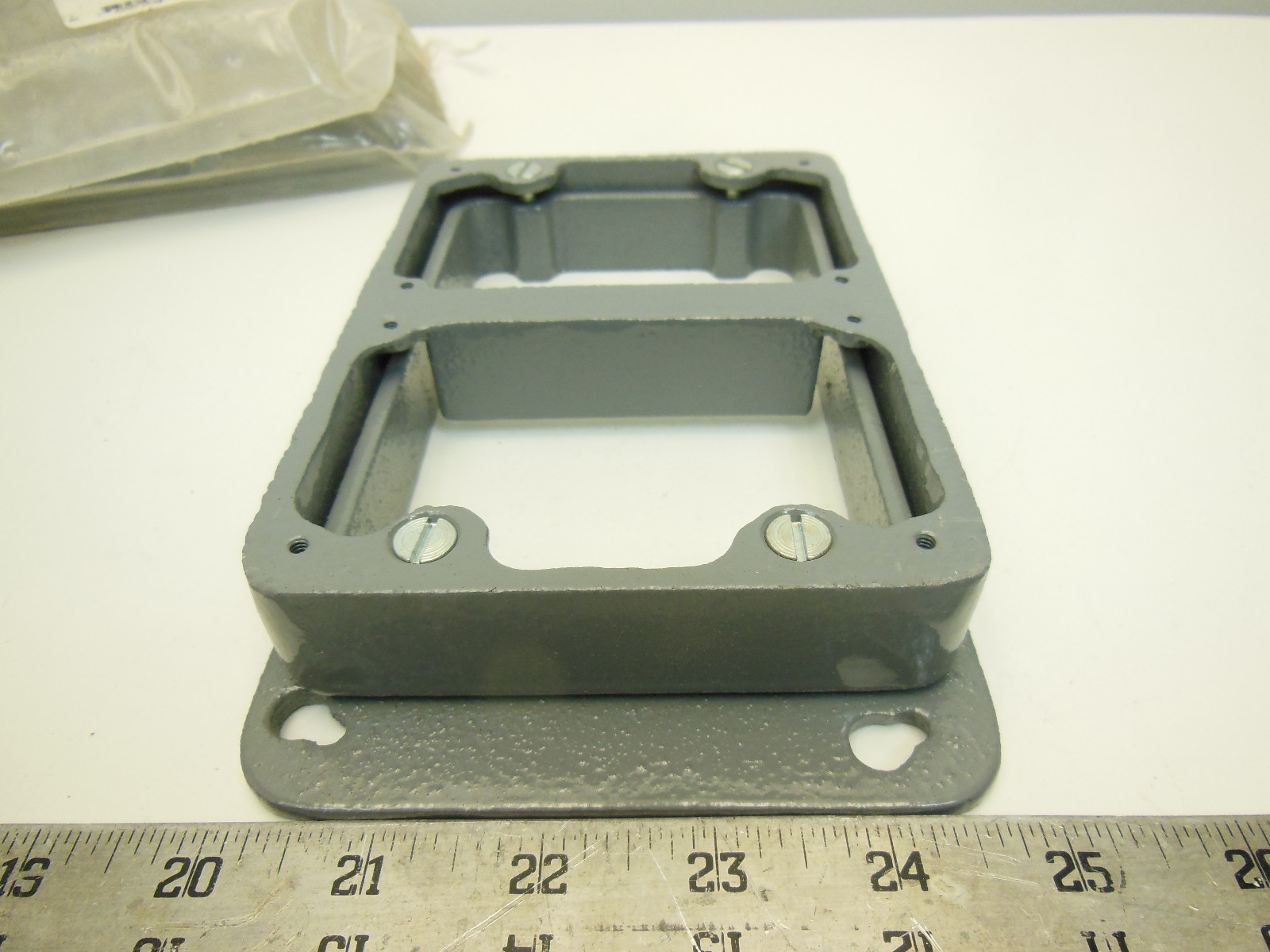Hubbell C4200 Floor Box Adjusting collar