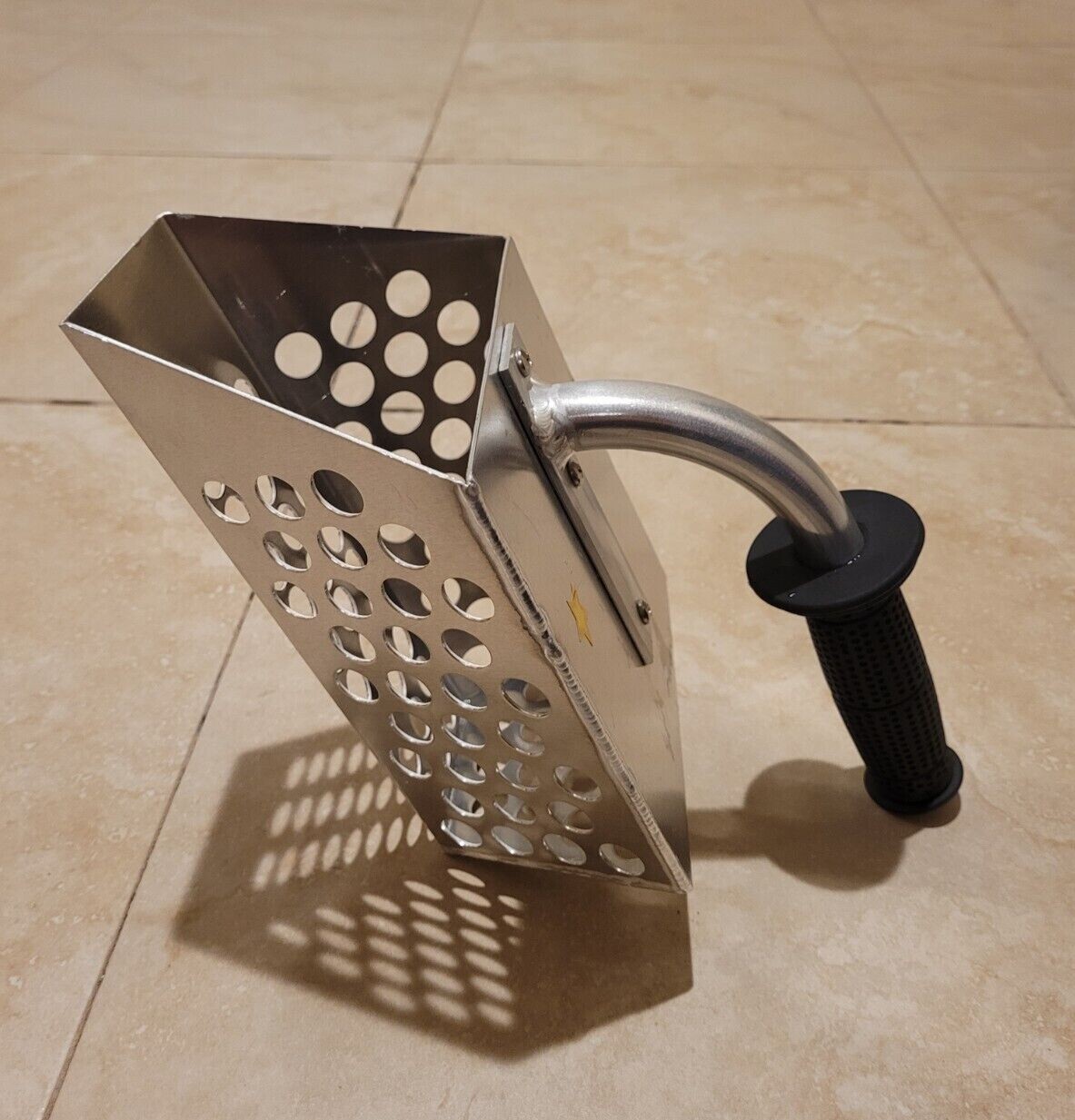 R&B Sand Scoop