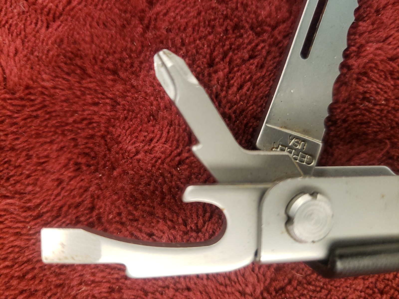 🔪🔪🔪🔪 Gerber Multi Tool Needlenose MP400 with scissors 4sw
