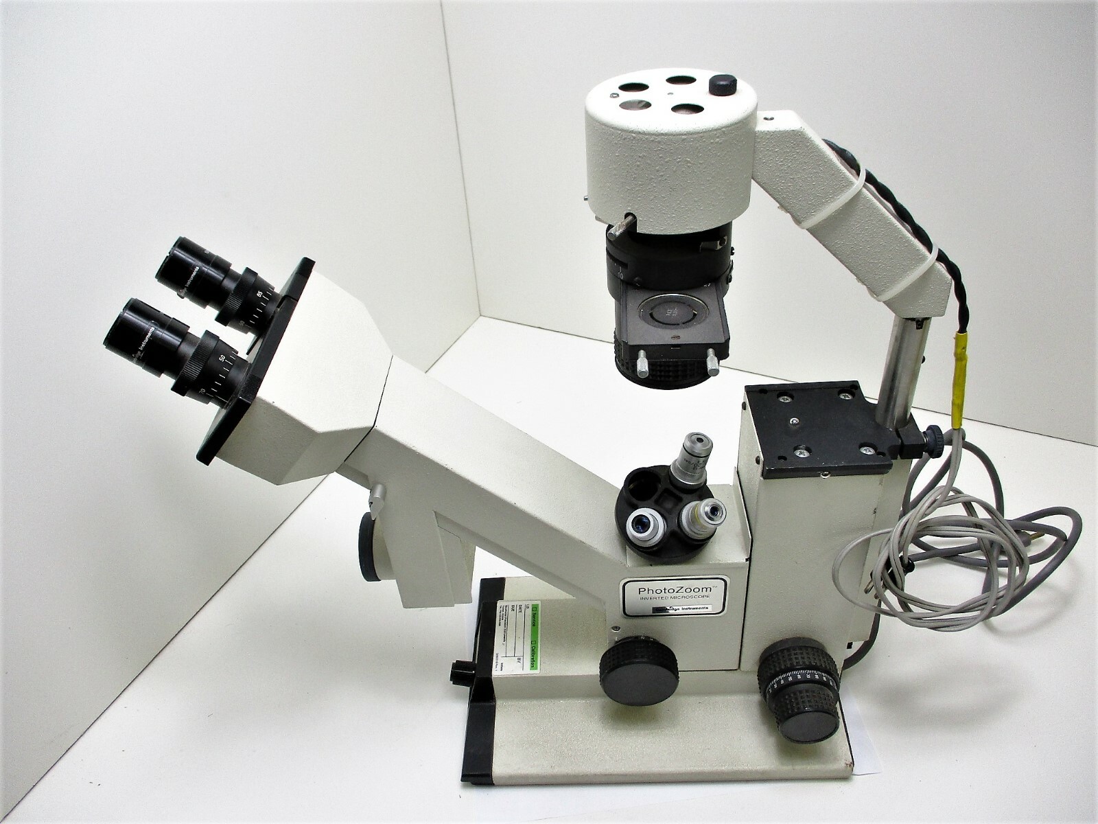 Cambridge Instruments (Bausch & Lomb) 31-29-14 Inverted Microscope