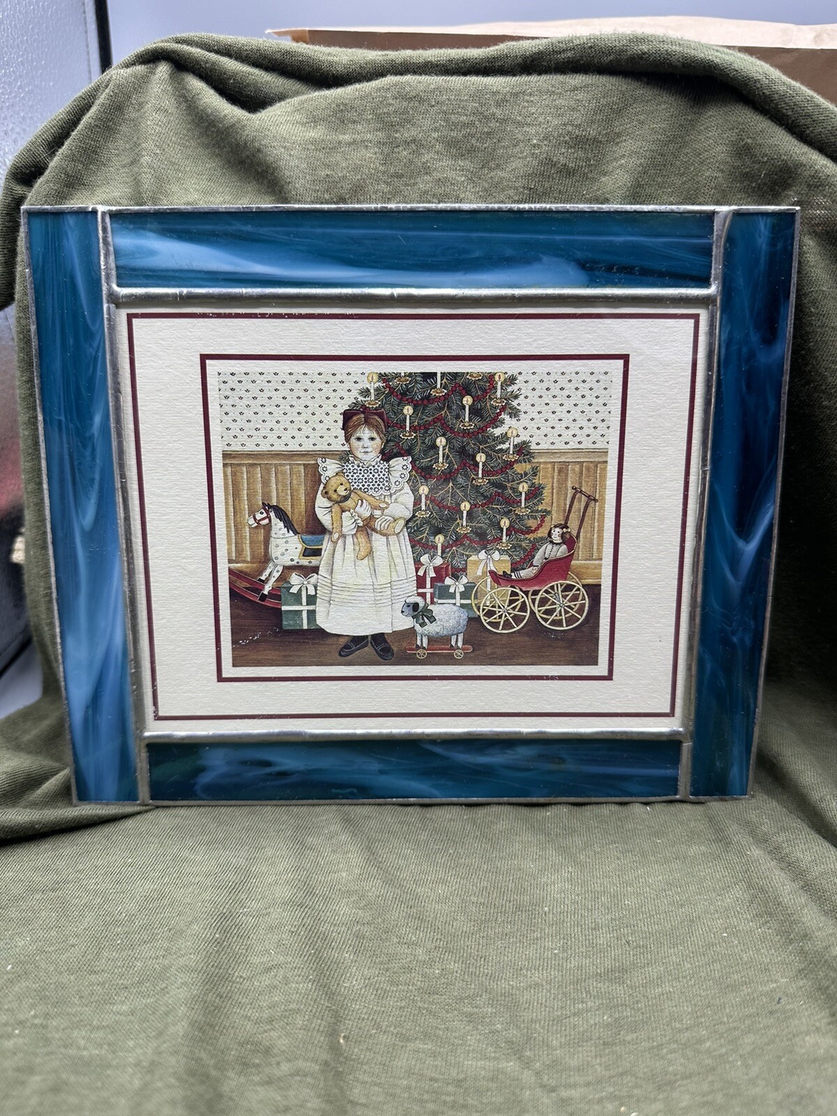Vintage 1987 Sarah's Christmas Tree - N. Showers stained glass frame 8 1/4x6 3/4