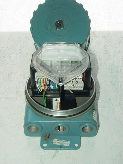 Micro Motion CMF100M328NU Mass Flow Sensor with RFT9739E4SUJ Remote Flow XMTR