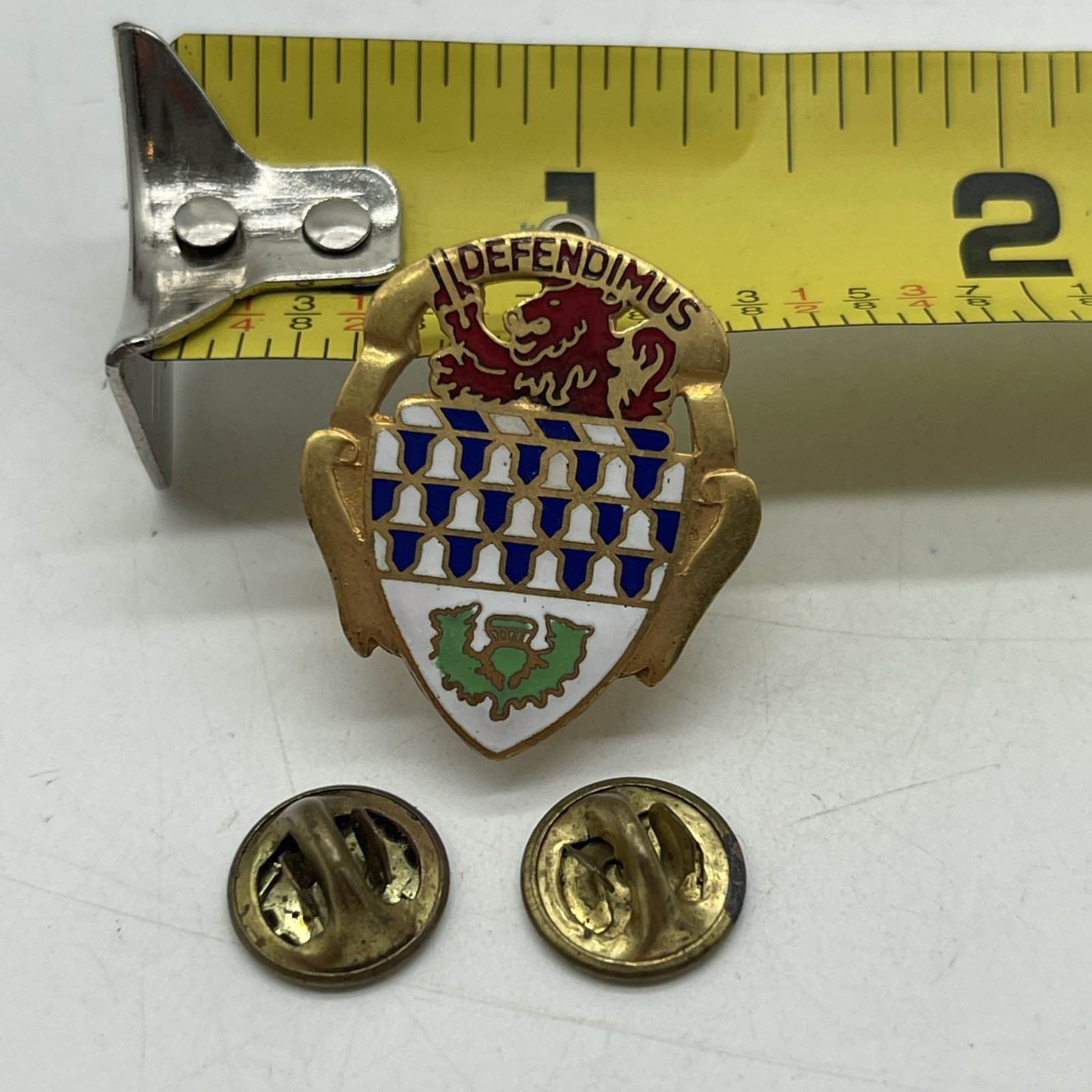U.S. Military 59th Air Defense Artillery Regiment Crest Pin DEFENDIMUS DUI