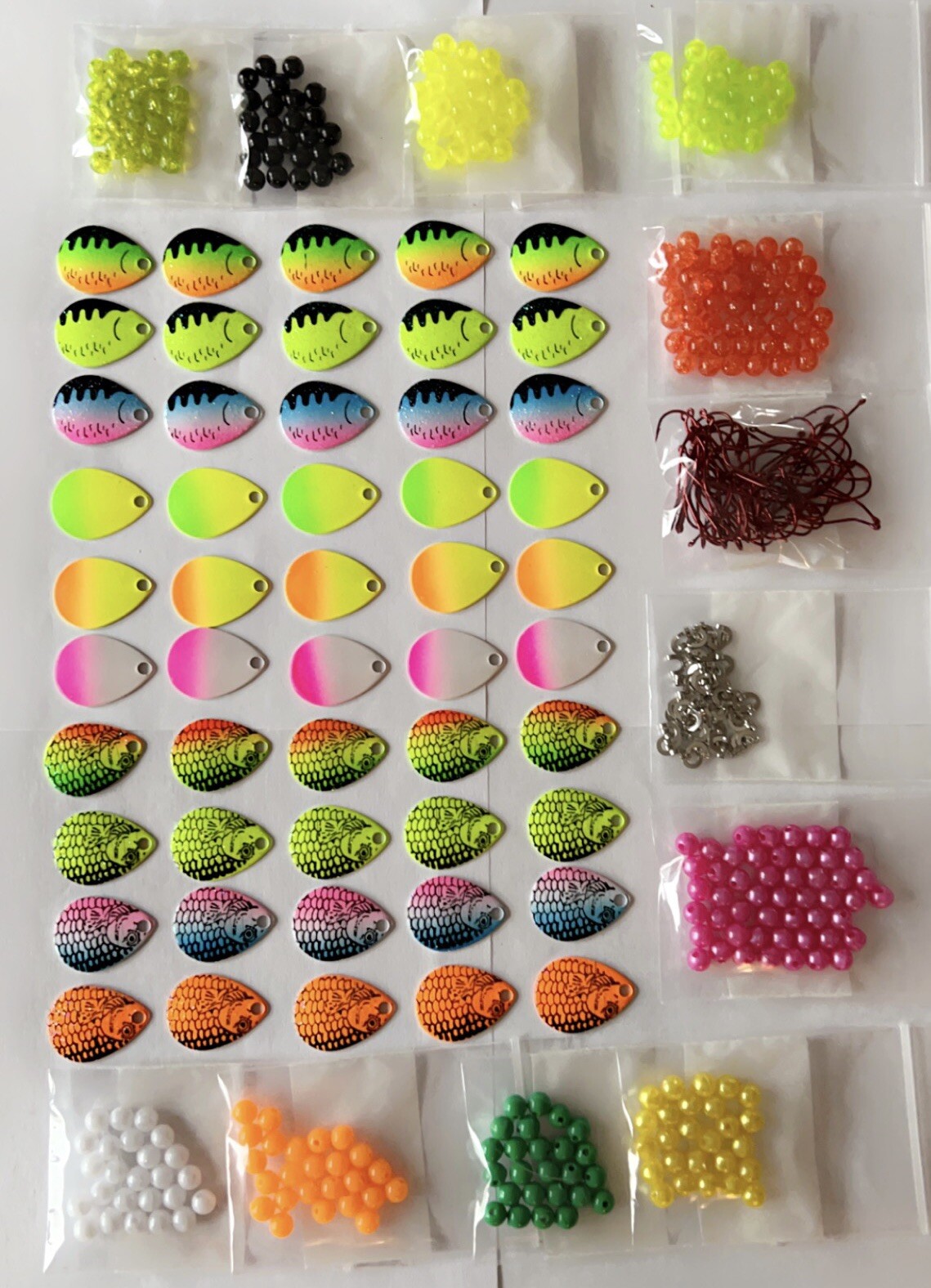 SUZIES SPINNERS 450 piece Size 3 Colorado Spinner Blade Kit Slow Death Hooks